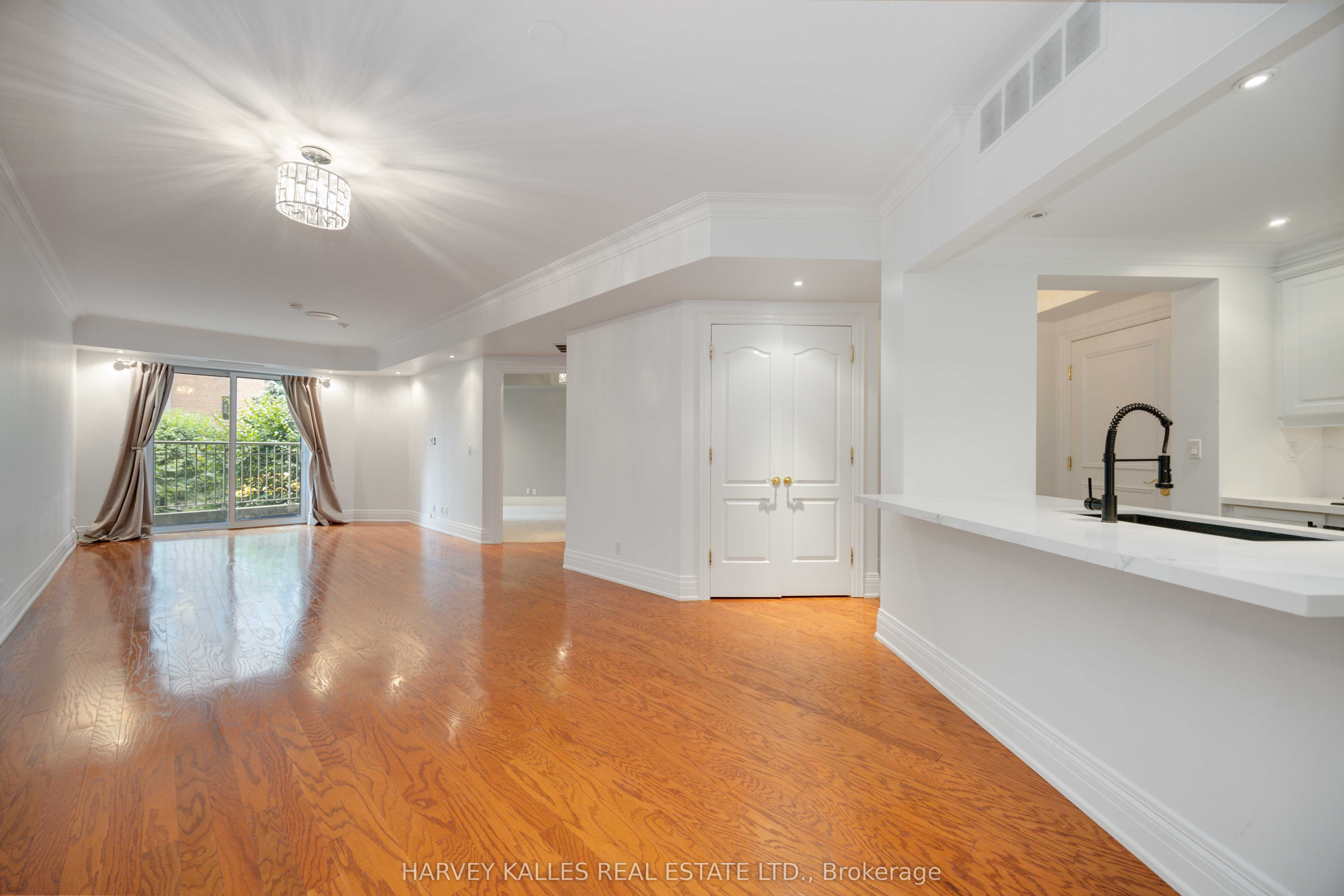 33 Delisle Avenue 201 Property Photo 27