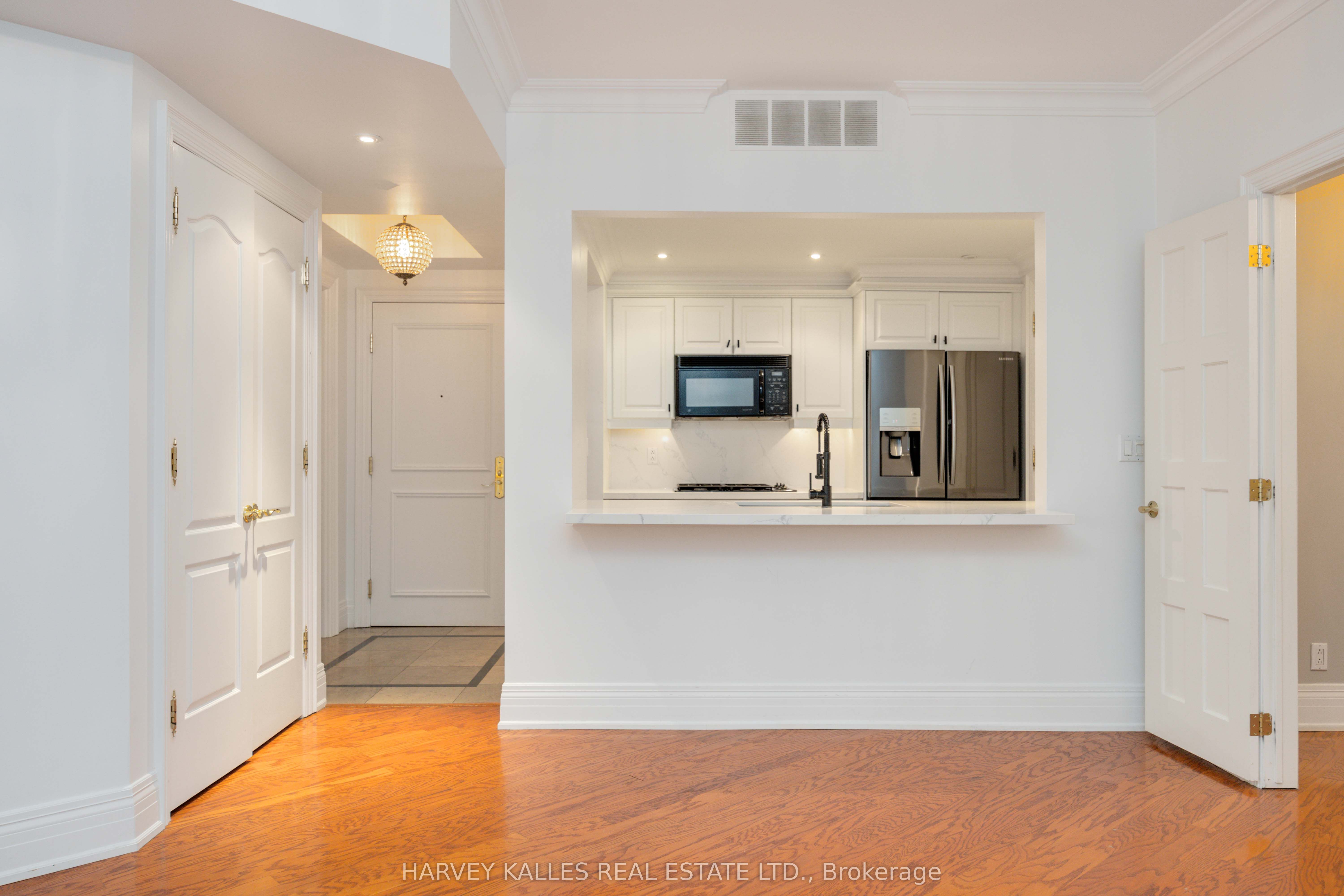 33 Delisle Avenue 201 Property Photo 30