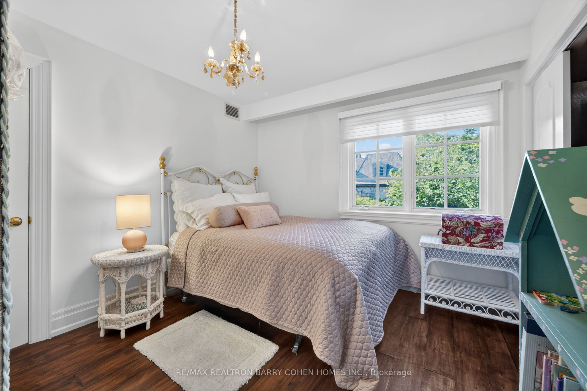 21 Fifeshire Road Property Photo 22