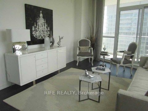 70 Forest Manor Road 2106 Property Photo 5