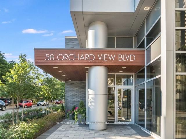 58 Orchard View Boulevard 209 Property Photo 2