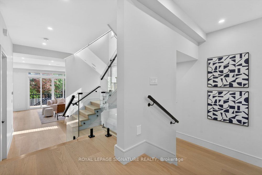 339 Broadway Avenue Property Photo 8