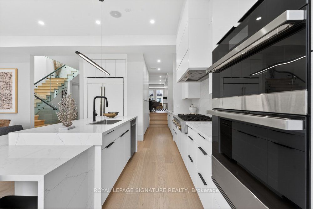 339 Broadway Avenue Property Photo 14