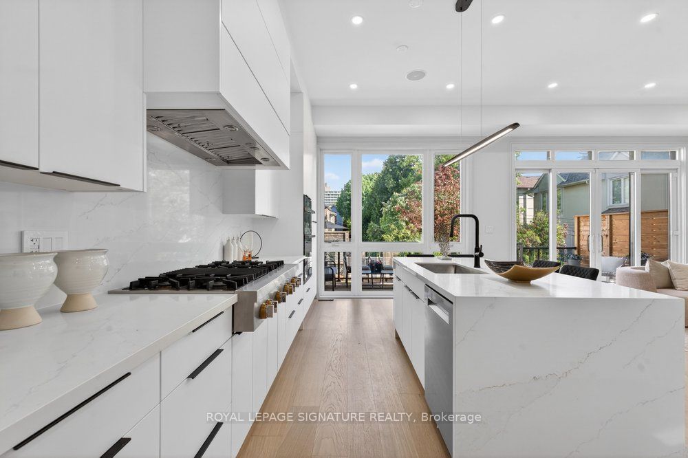 339 Broadway Avenue Property Photo 15