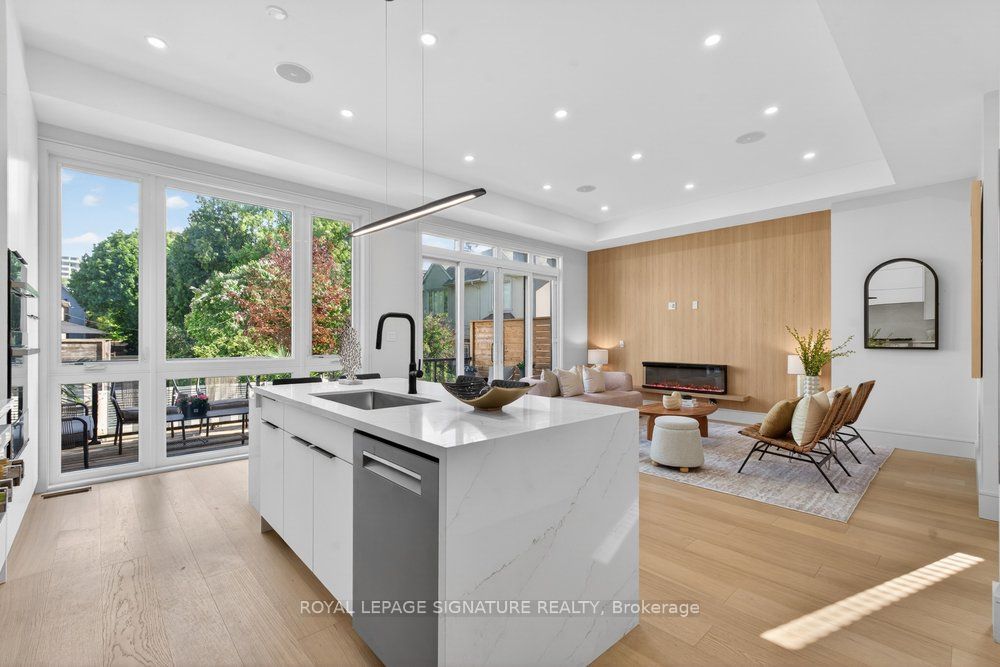 339 Broadway Avenue Property Photo 19