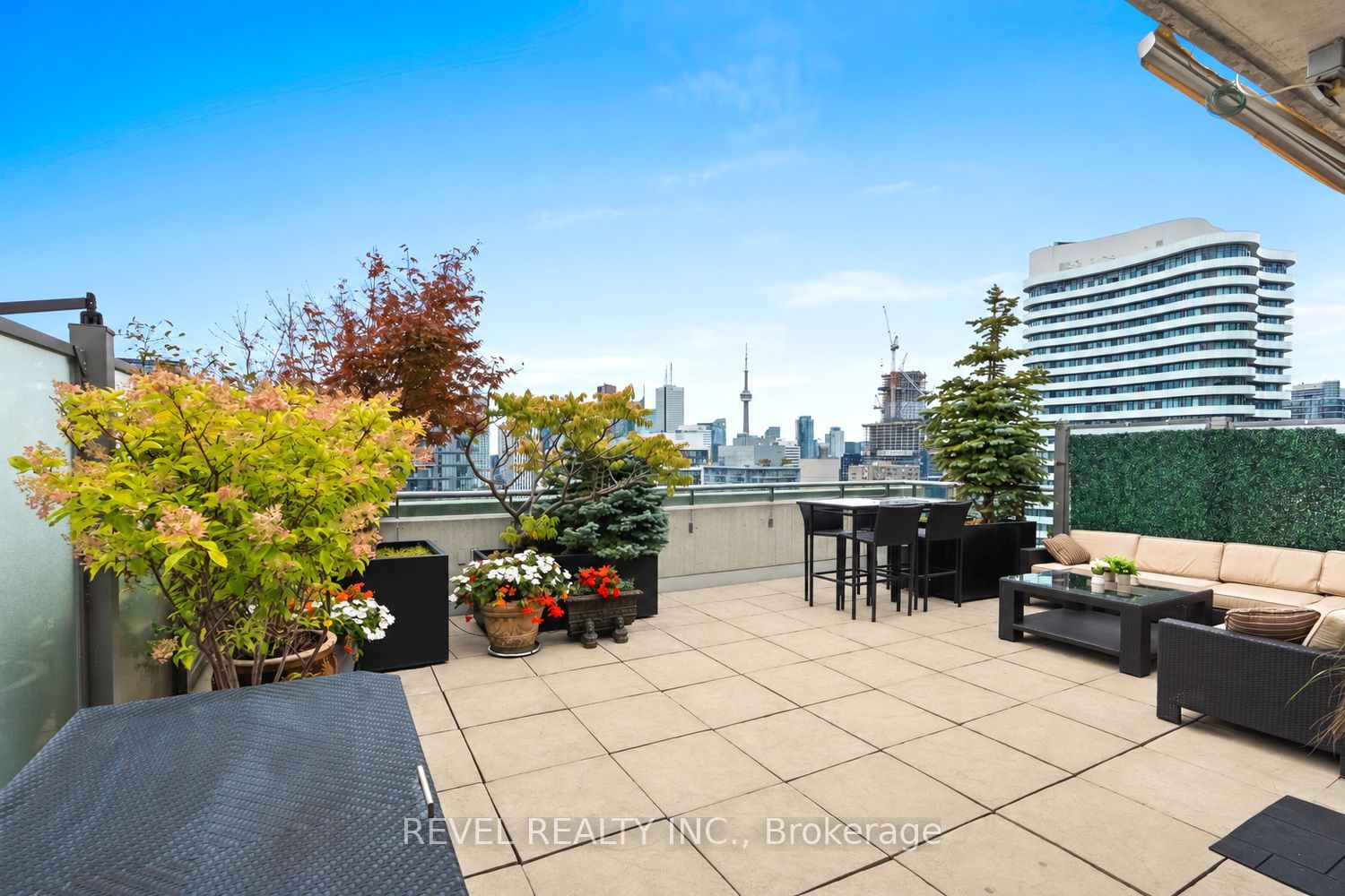 281 Mutual Street Ph2 Property Photo 1