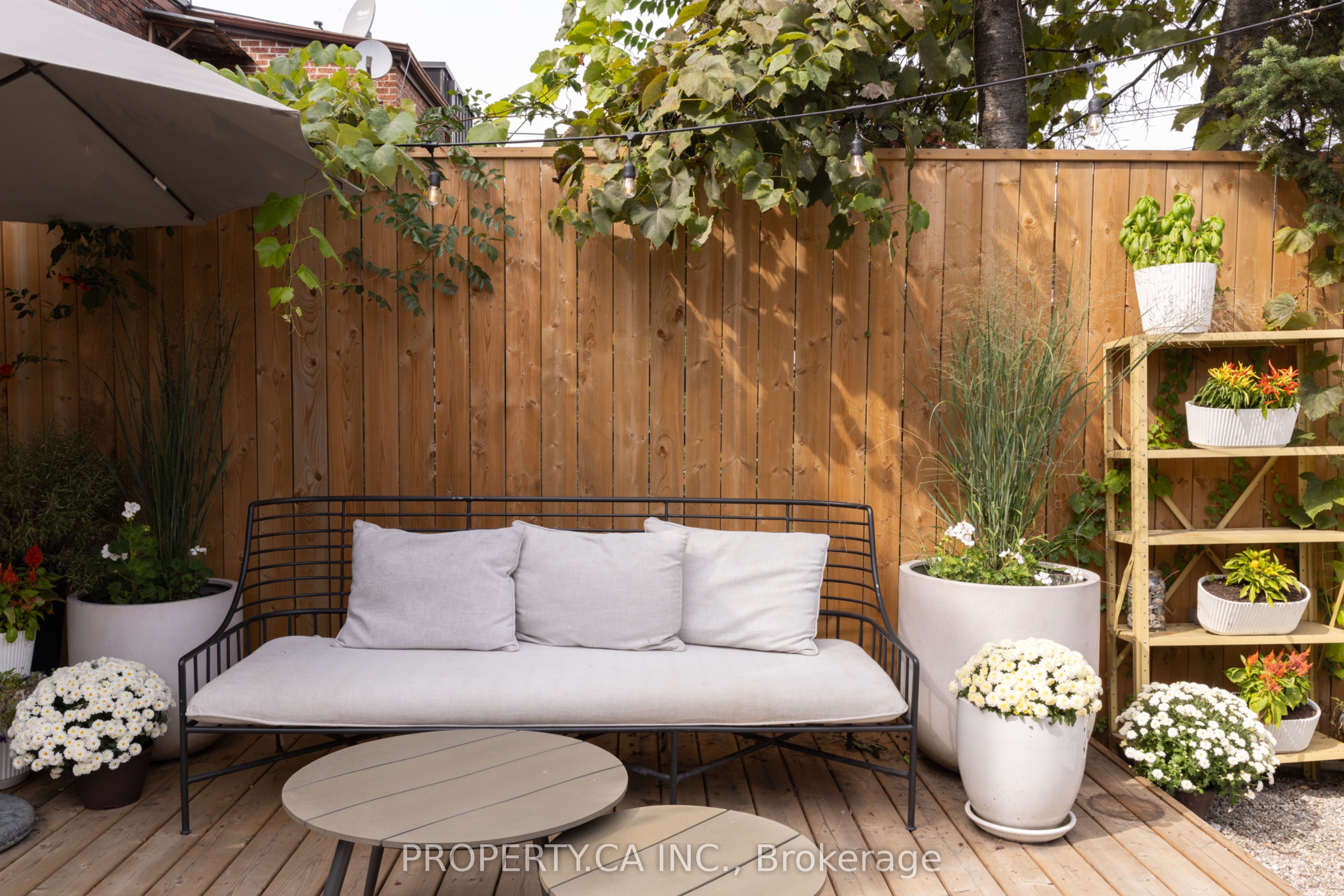 301 Grace Street Property Photo 17