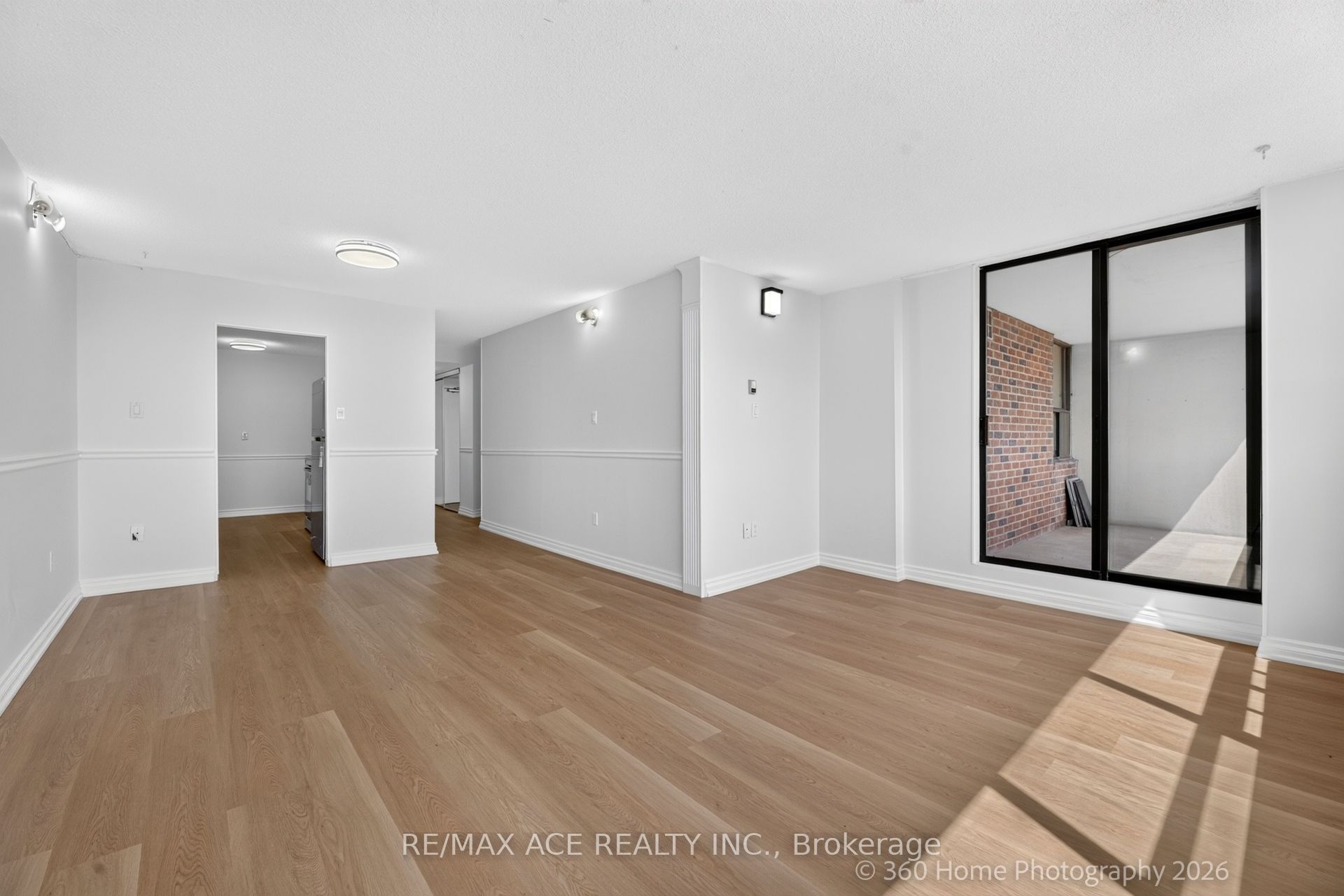 25 Sunrise Avenue 506 Property Photo 13