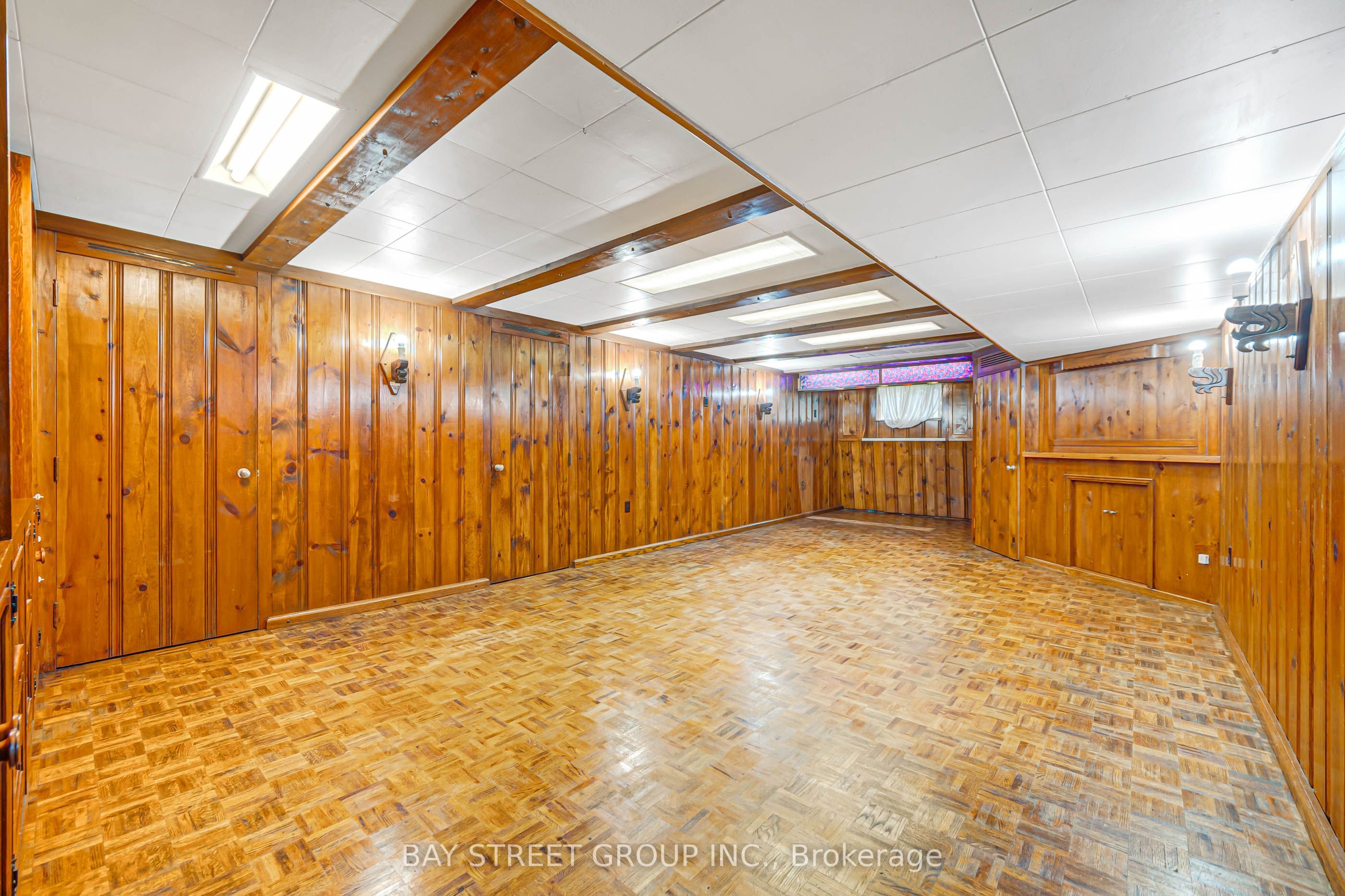 260 Moore Park Avenue Property Photo 26