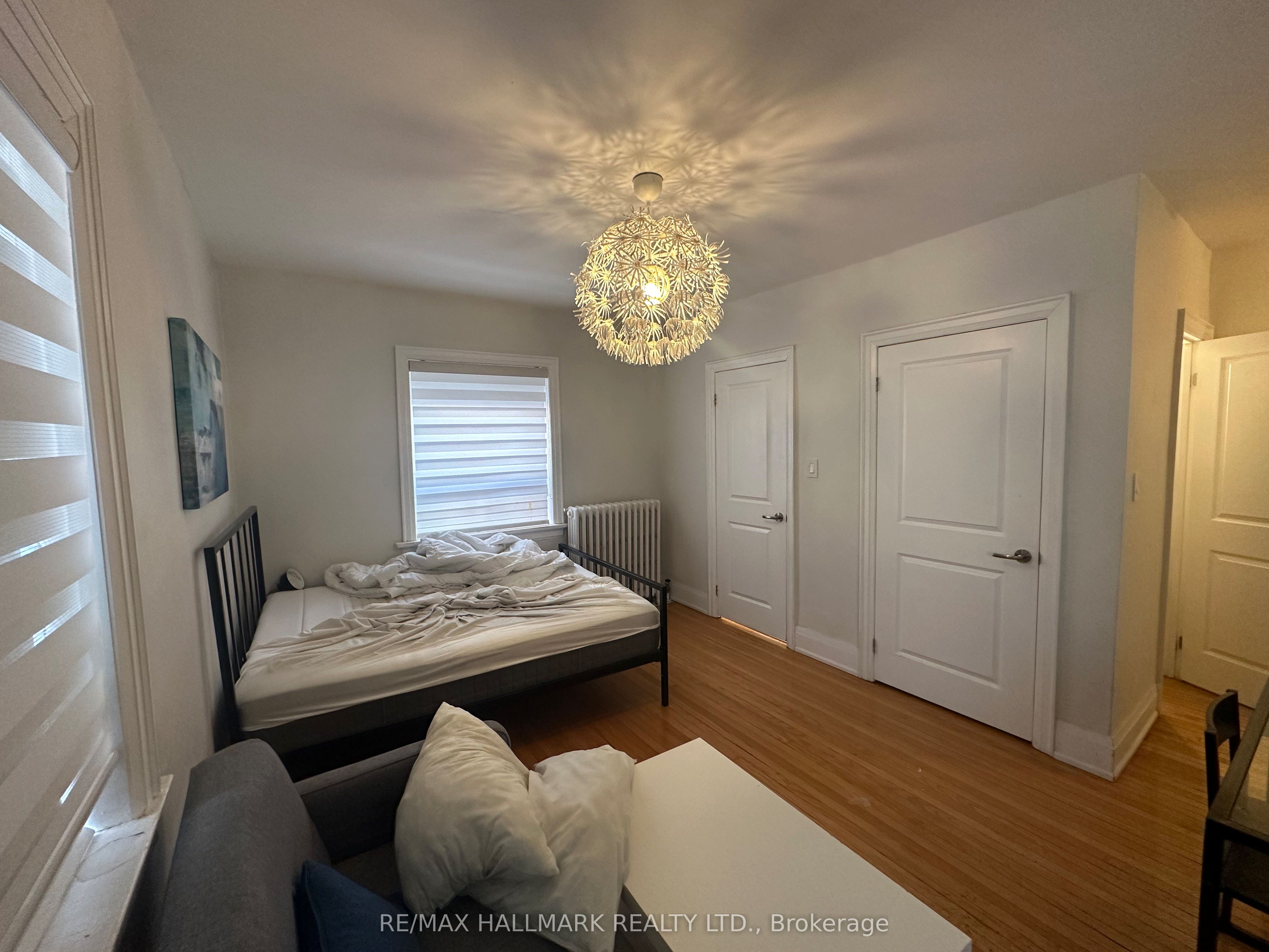 595 St Clair Avenue W 9 Property Photo 10