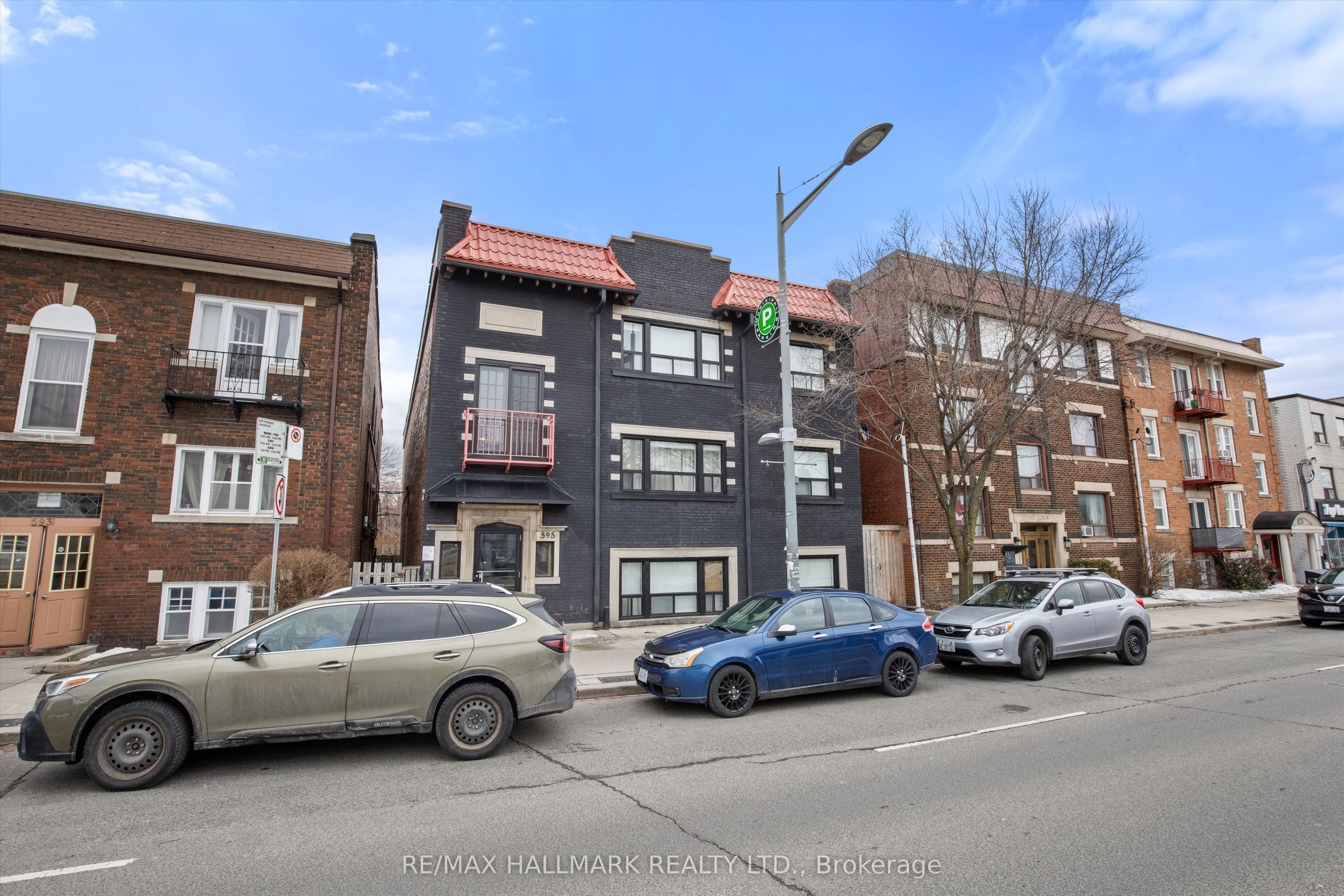 595 St Clair Avenue W 9 Property Photo 16