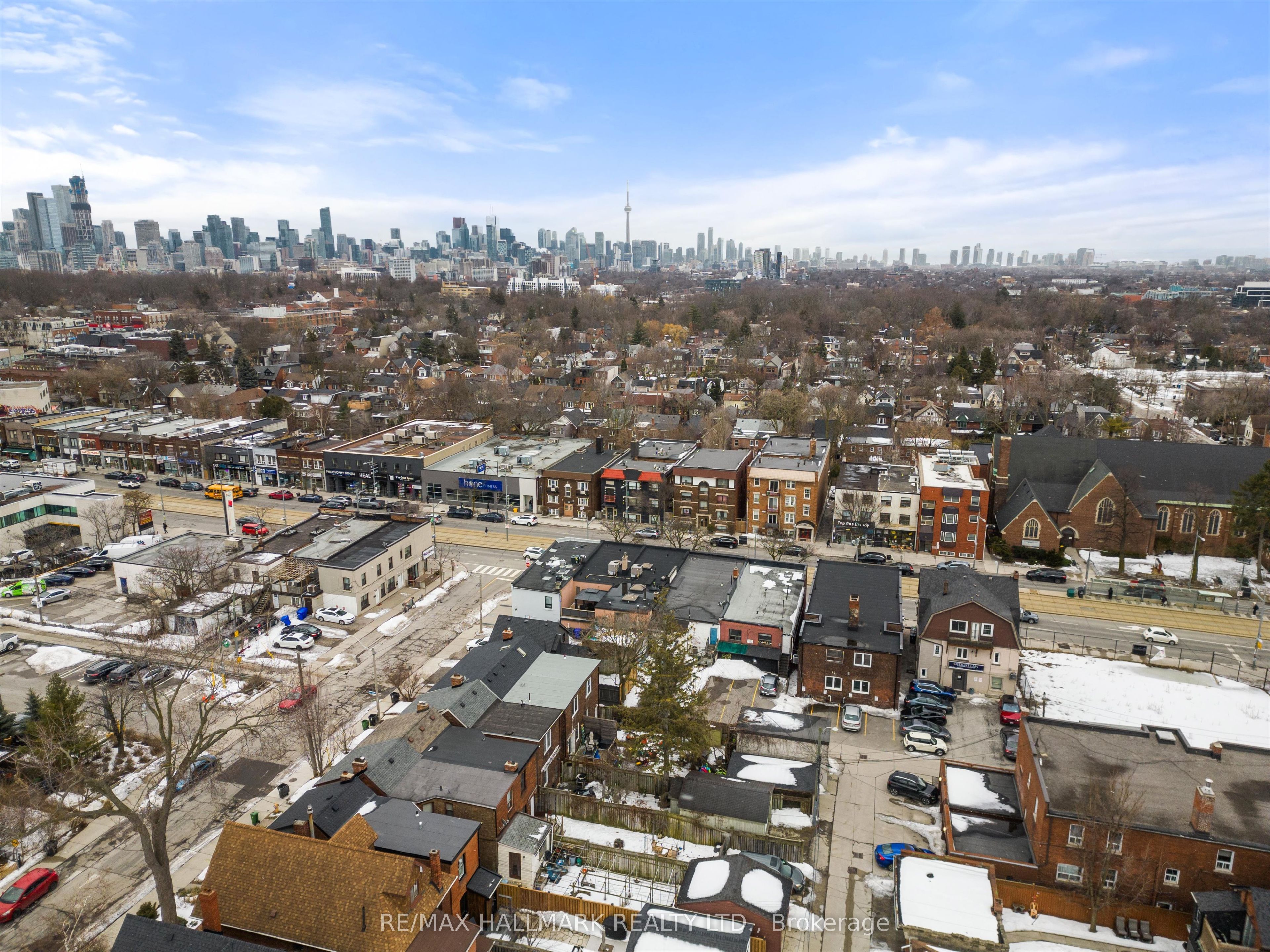 595 St Clair Avenue W 9 Property Photo 19