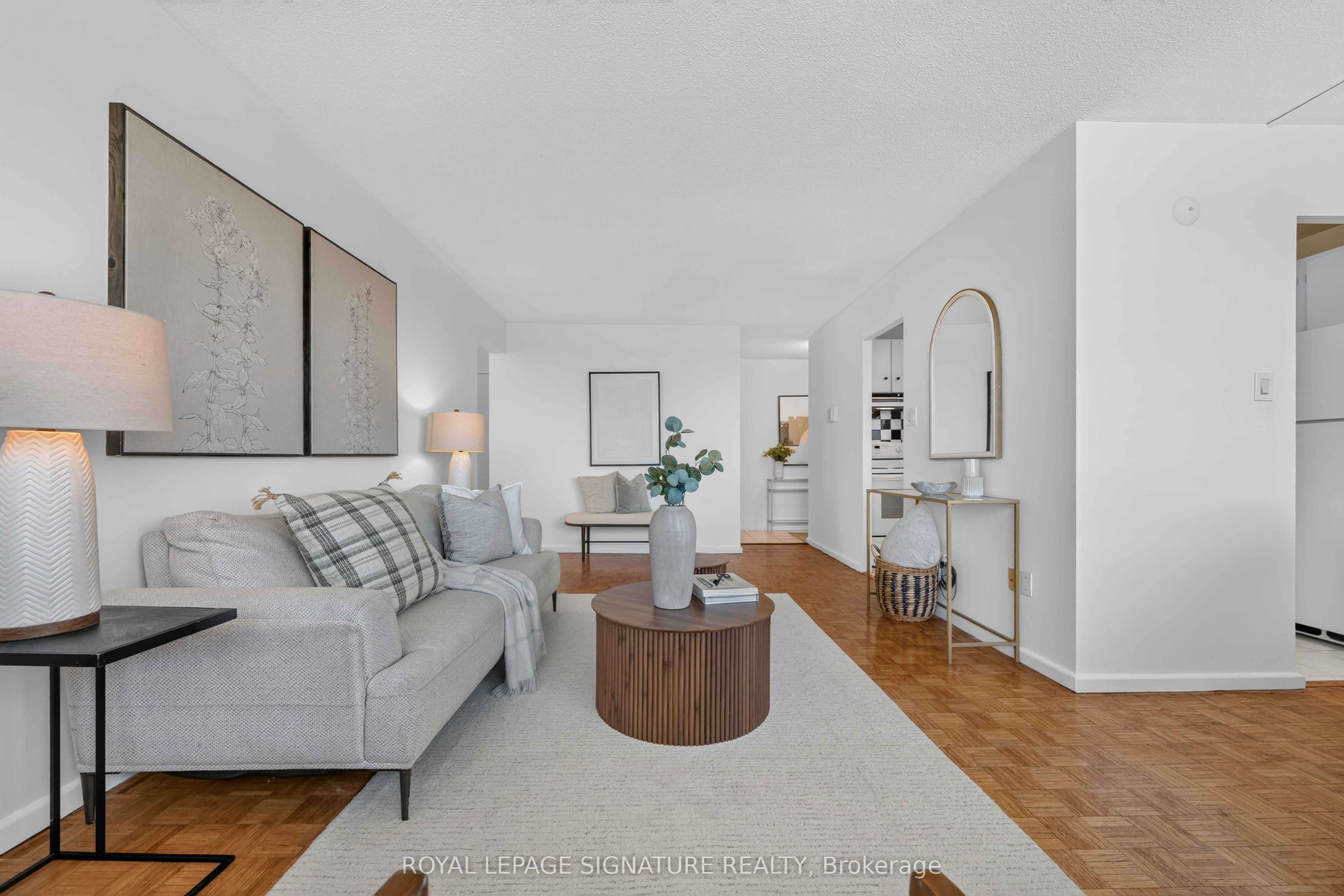 715 Don Mills Road 2502 Property Photo 1