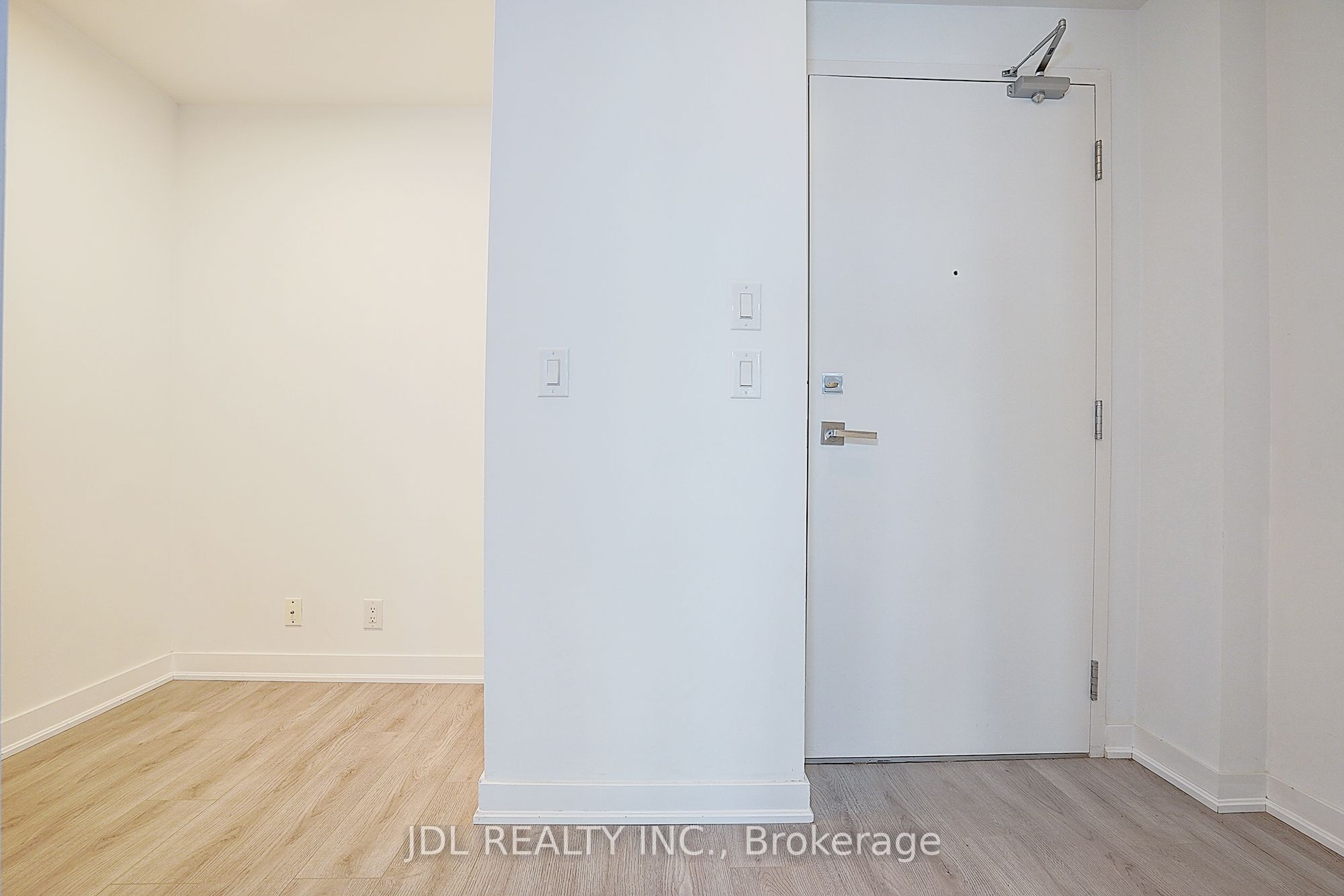 14 York Street 2012 Property Photo 9