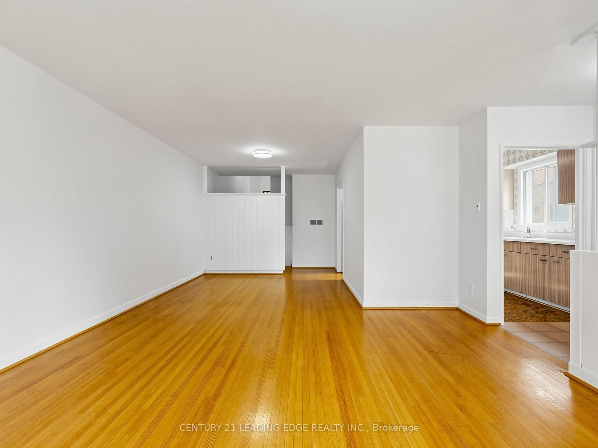 219 Lynedock Crescent Property Photo 11