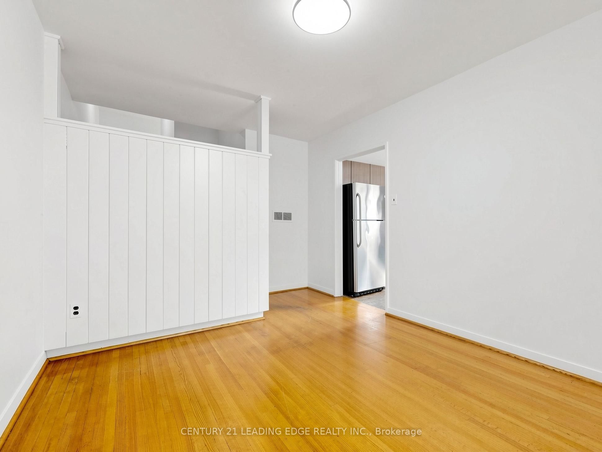 219 Lynedock Crescent Property Photo 13