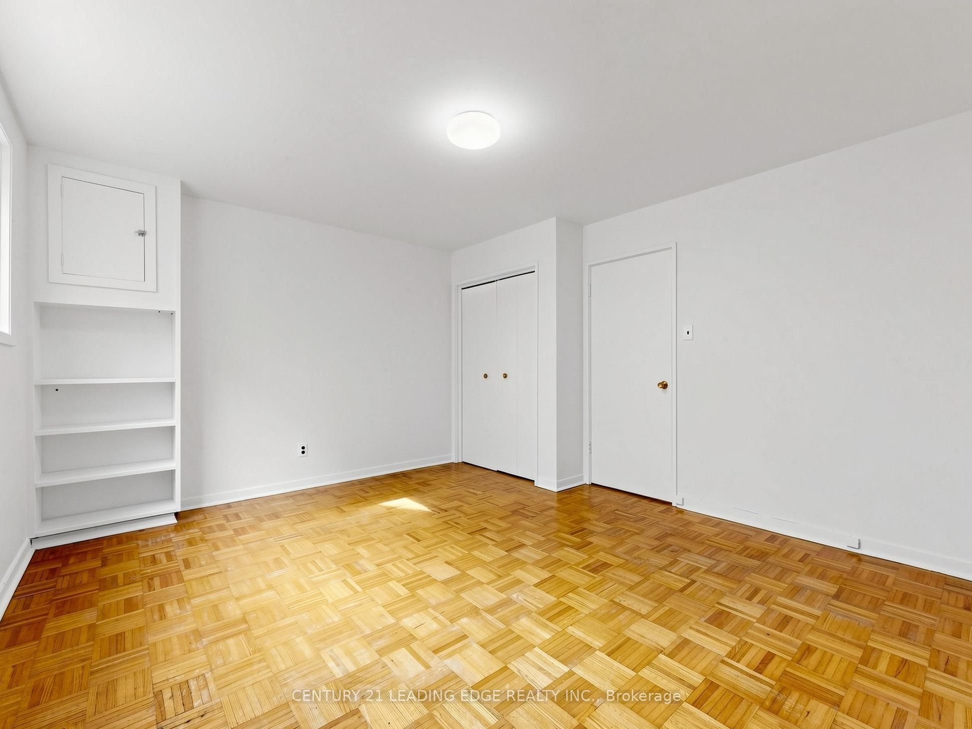 219 Lynedock Crescent Property Photo 20