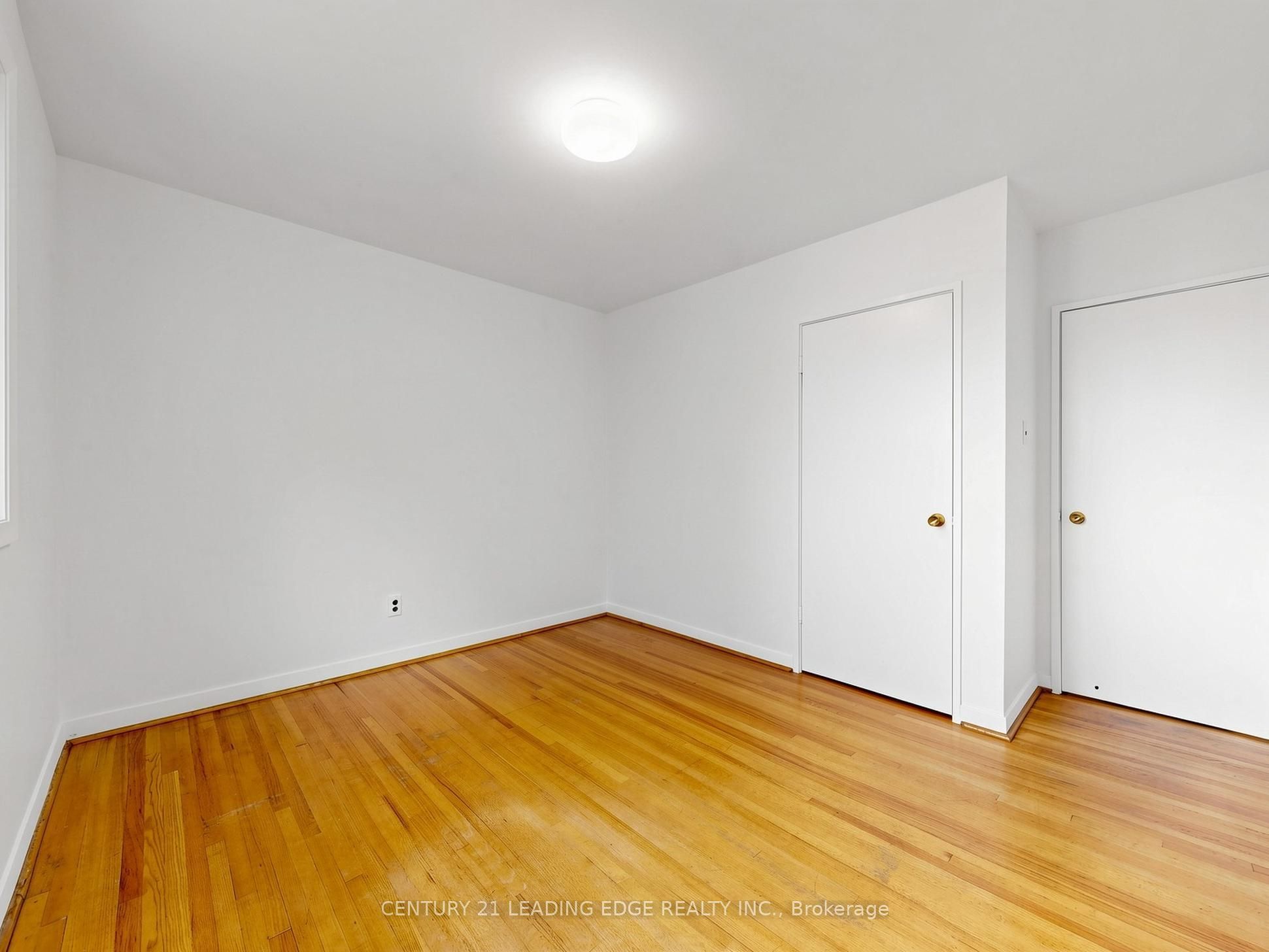 219 Lynedock Crescent Property Photo 34