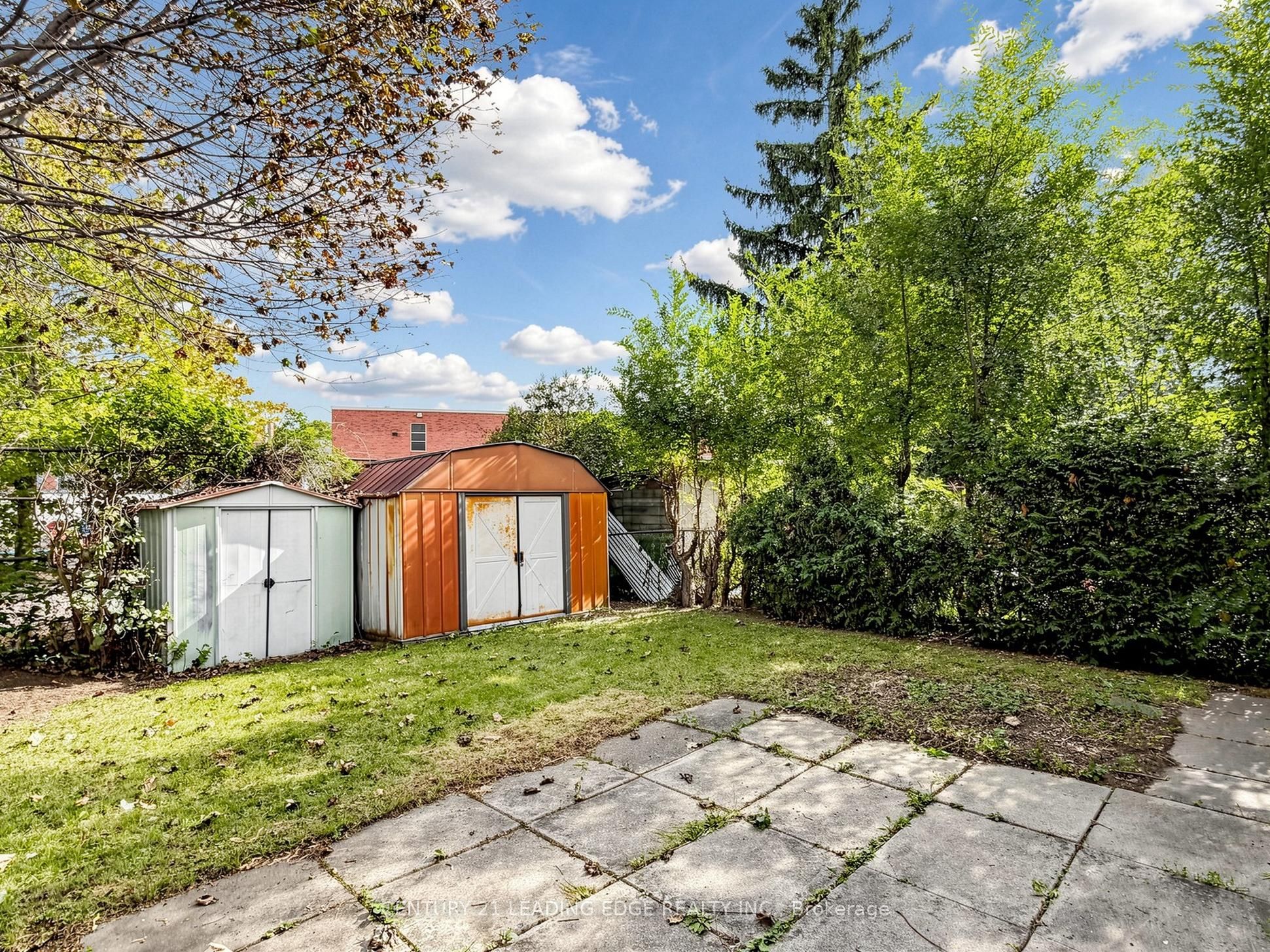 219 Lynedock Crescent Property Photo 37