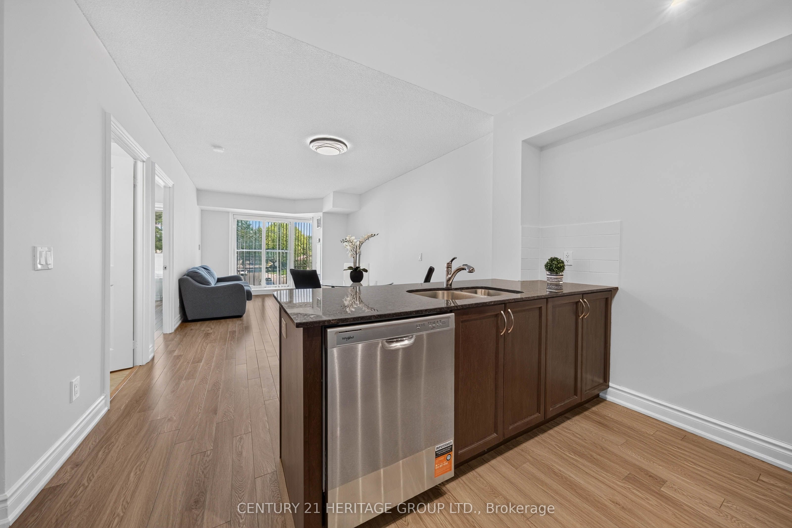 701 Sheppard Avenue W 234 Property Photo 8