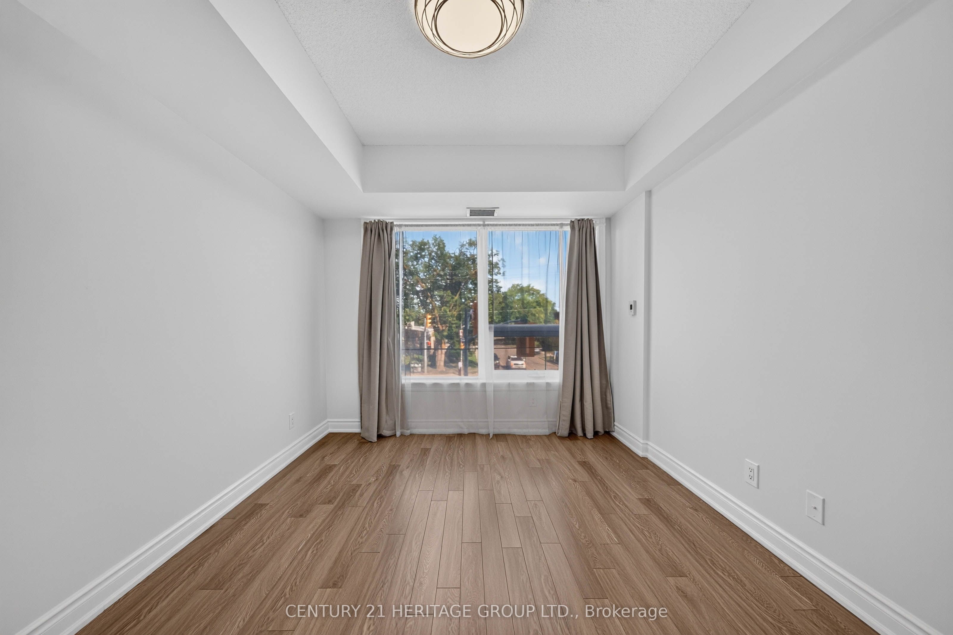 701 Sheppard Avenue W 234 Property Photo 17