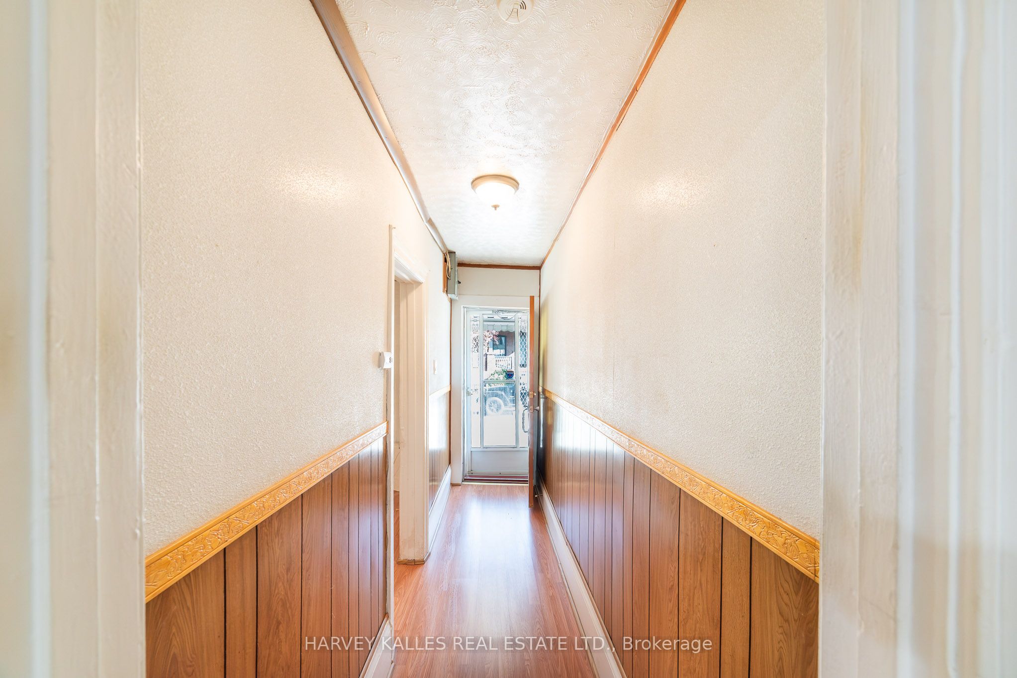 6 Crocker Avenue Property Photo 7