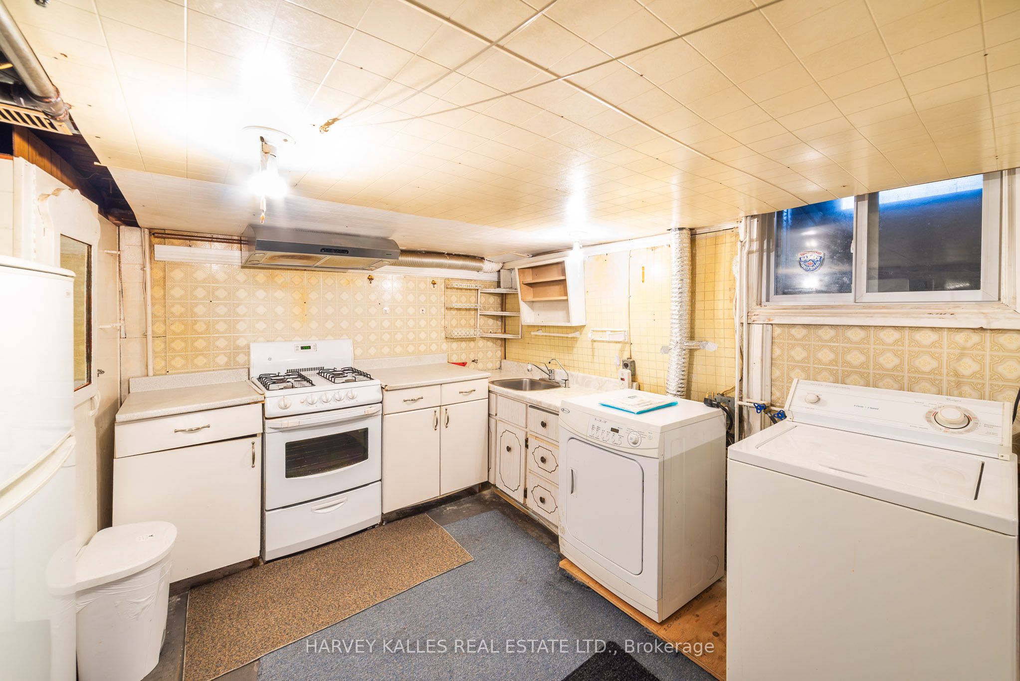 6 Crocker Avenue Property Photo 19