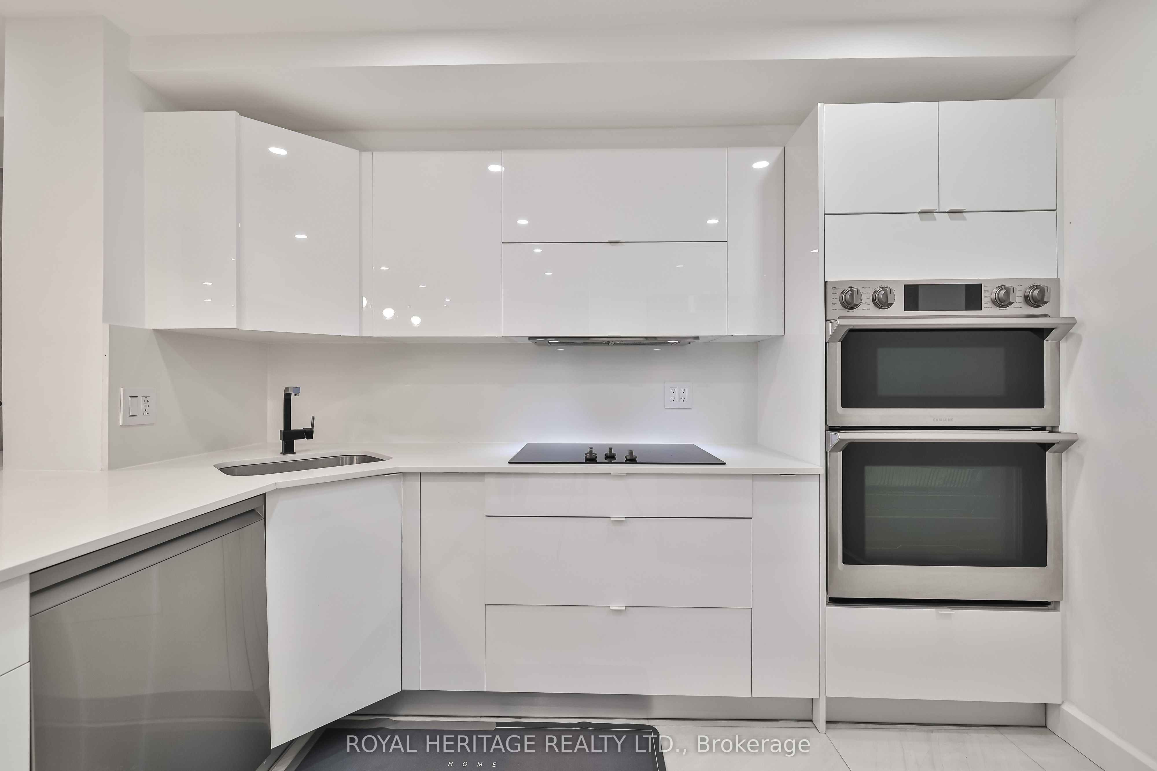 10 Torresdale Avenue 801 Property Photo 10