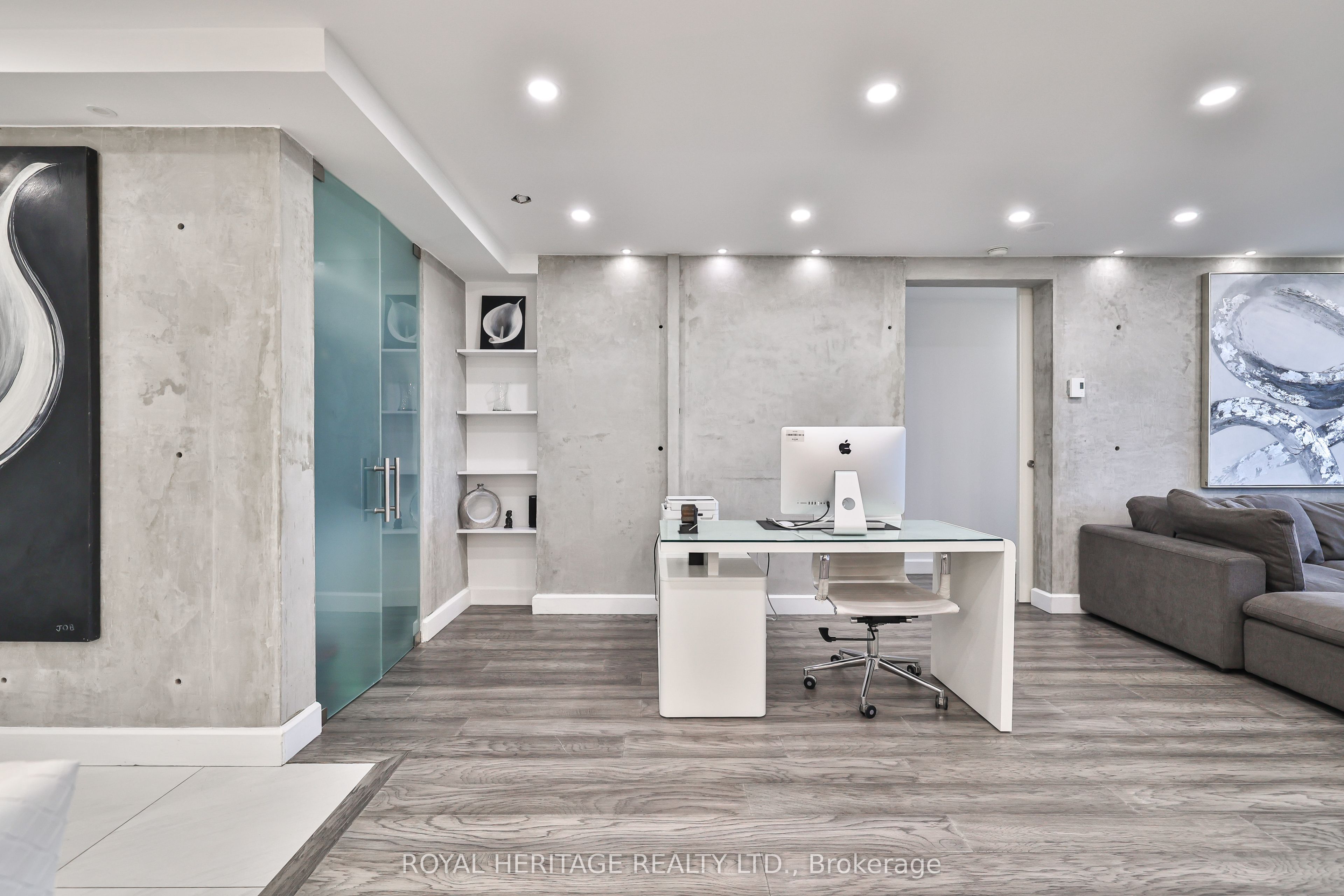 10 Torresdale Avenue 801 Property Photo 17