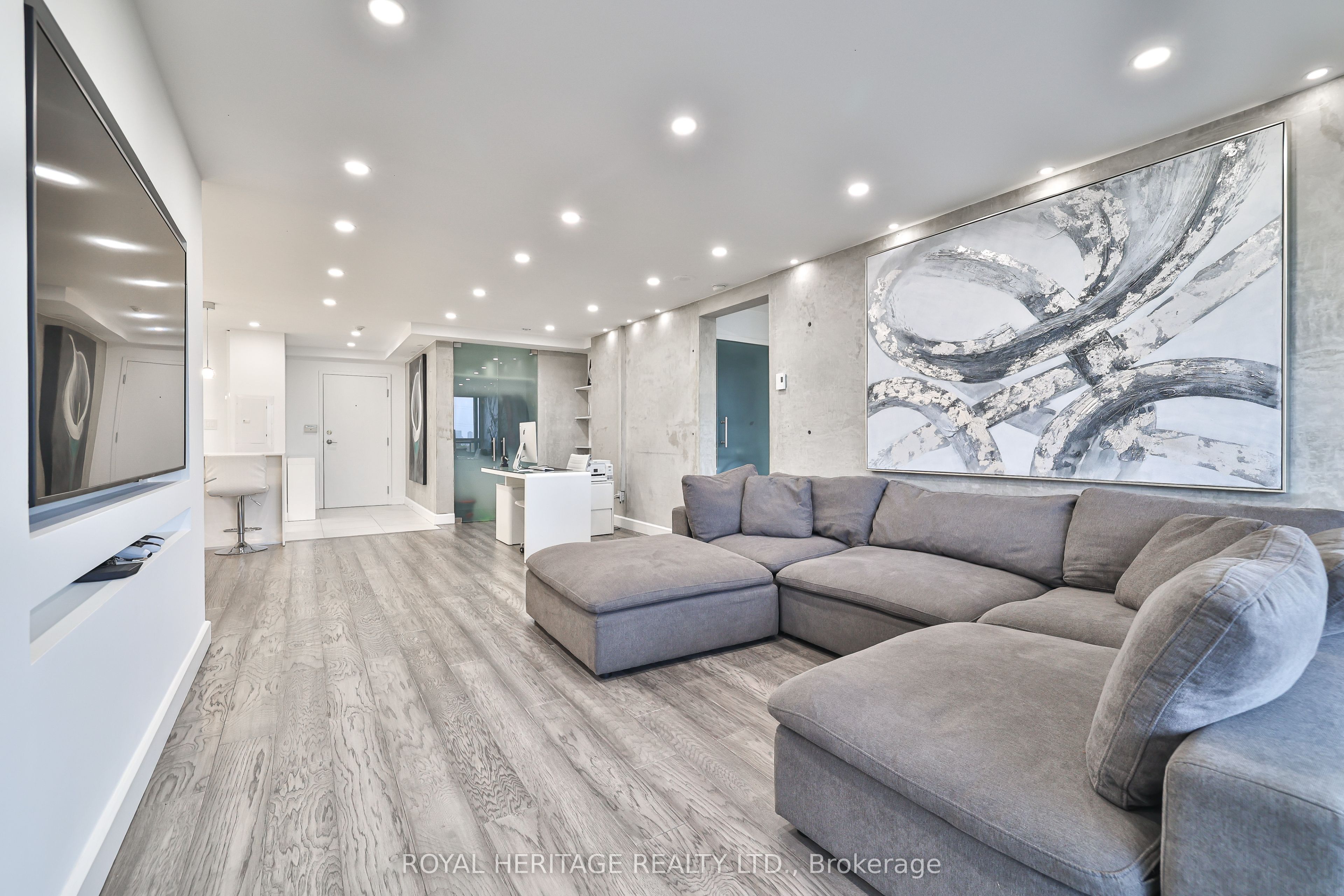 10 Torresdale Avenue 801 Property Photo 21