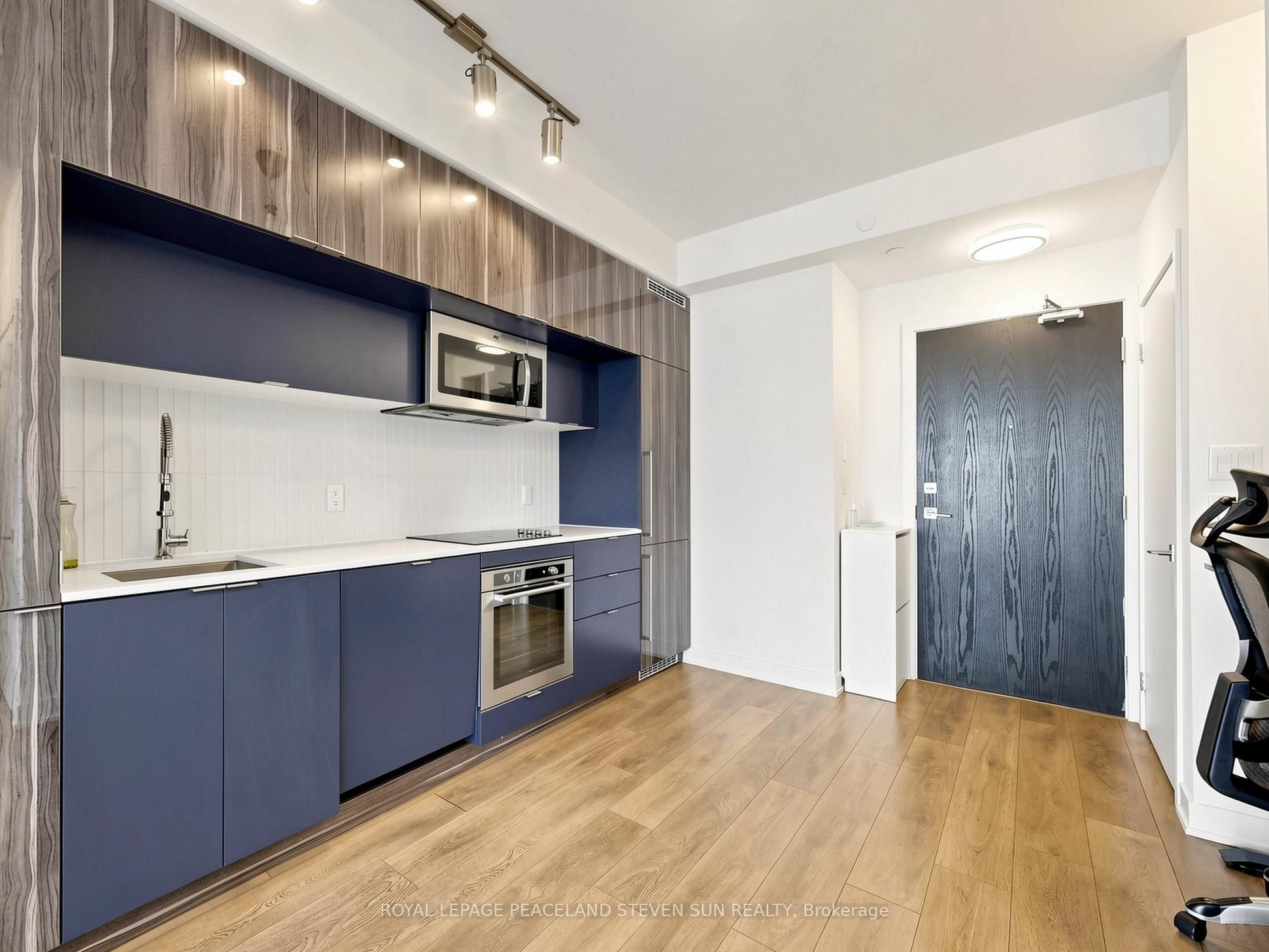 28 Avondale Avenue 601 Property Photo 17