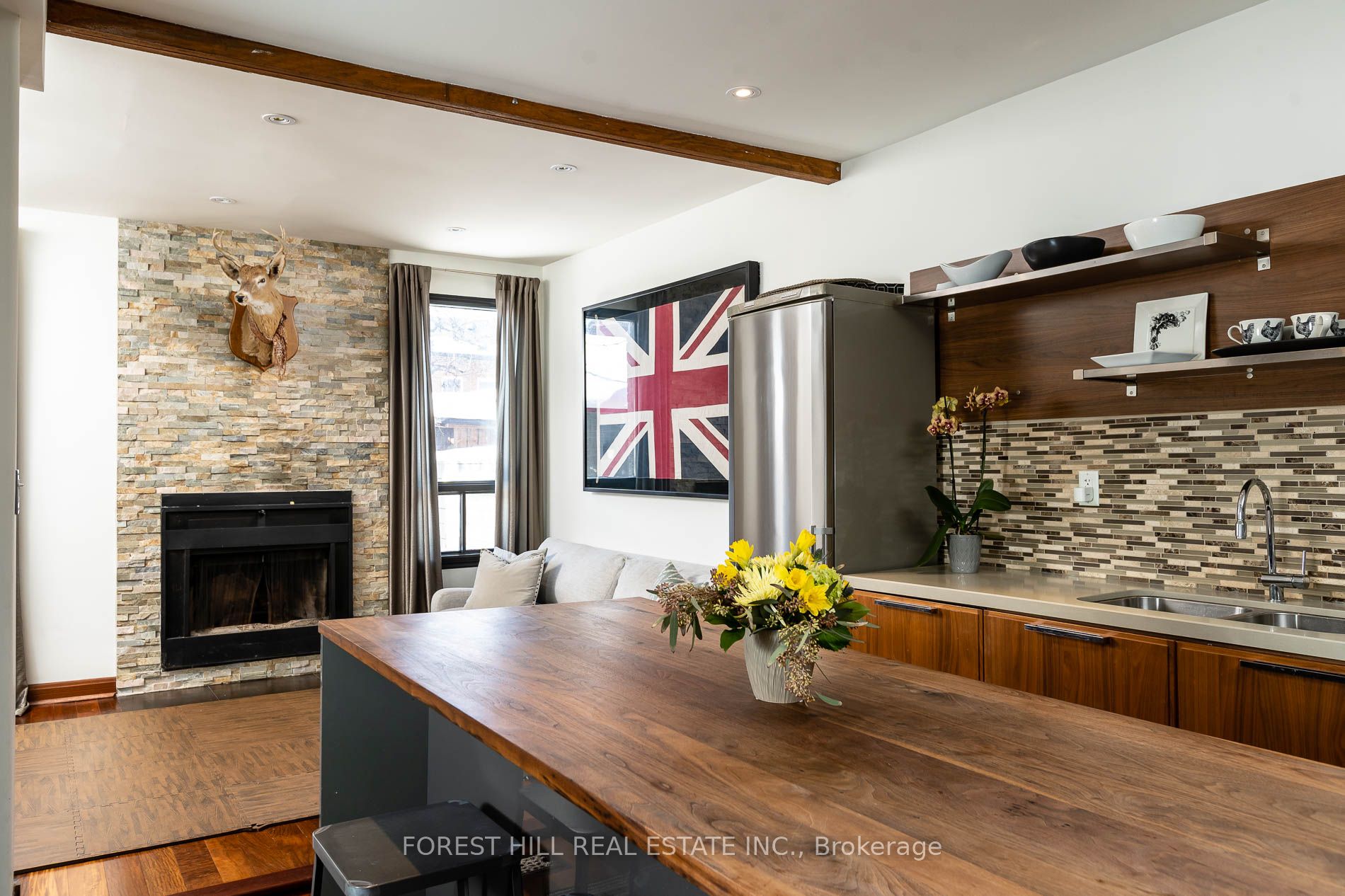 80 Northcote Avenue Property Photo 12