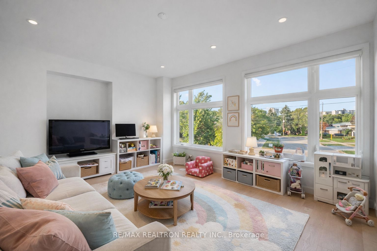 240 Maxwell Street Property Photo 16