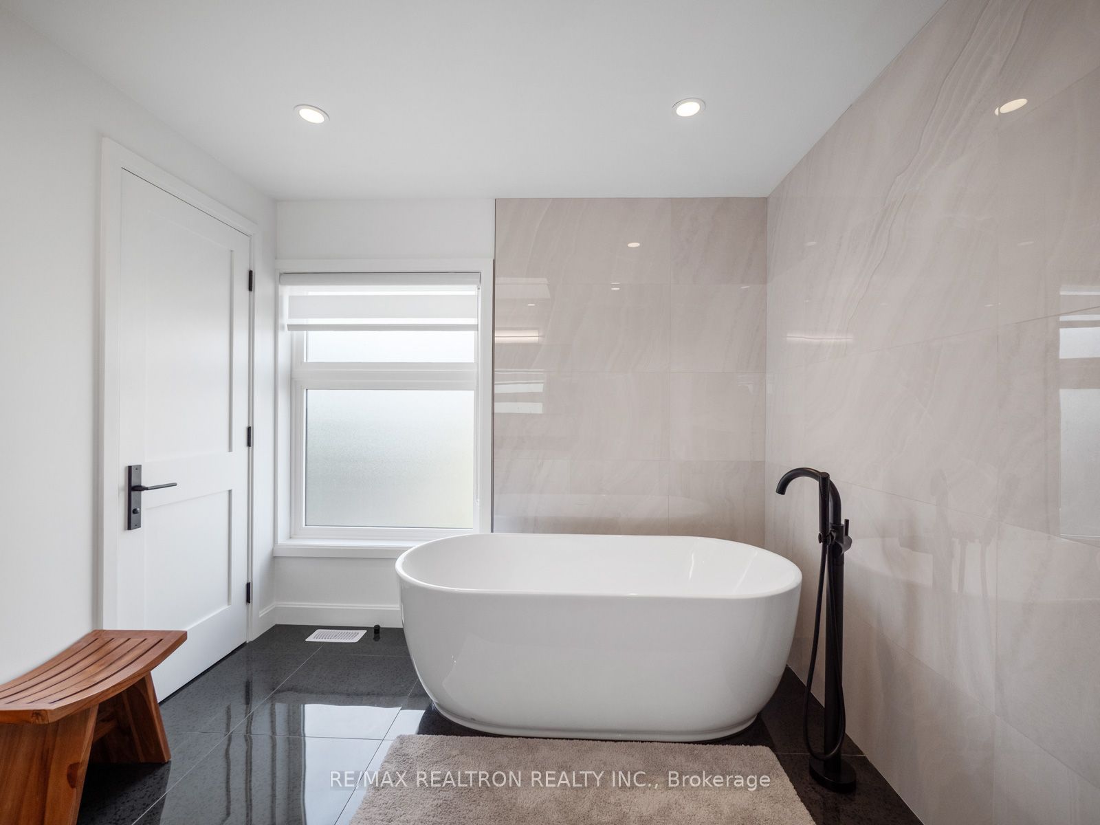 240 Maxwell Street Property Photo 18