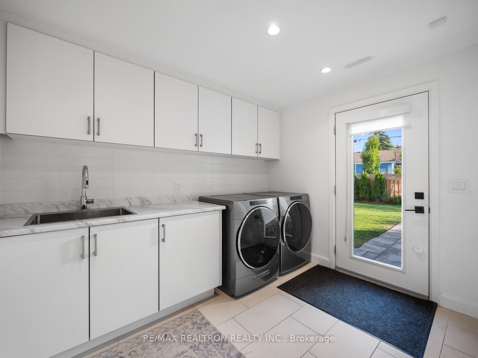 240 Maxwell Street Property Photo 25