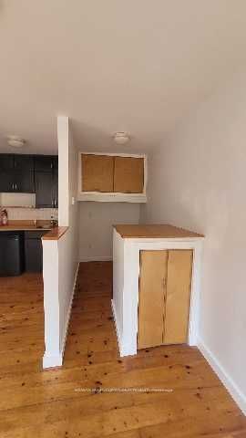 864 Millwood Road Studio Unit Property Photo 6
