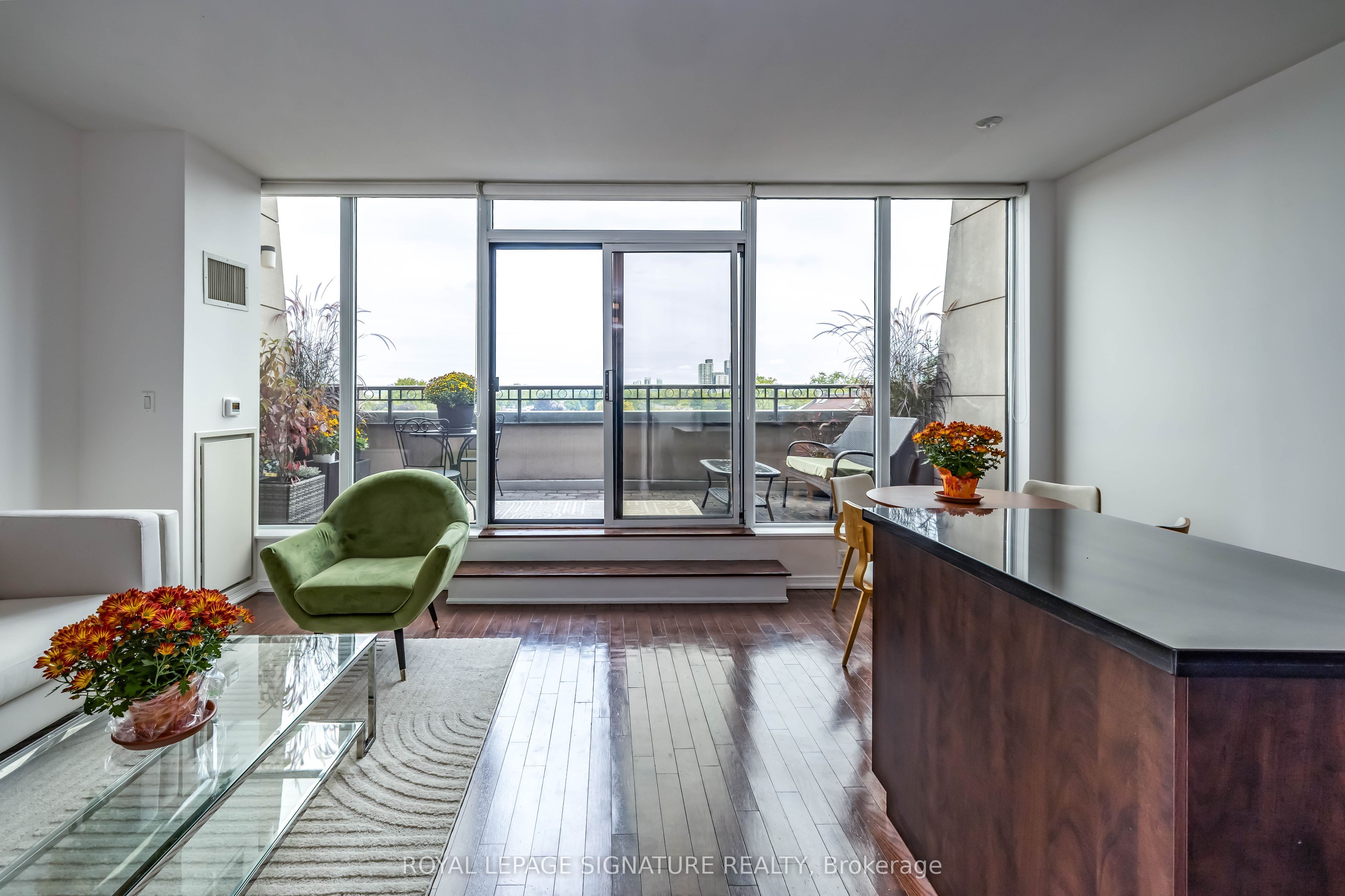 308 Palmerston Avenue Ph07 Property Photo 3