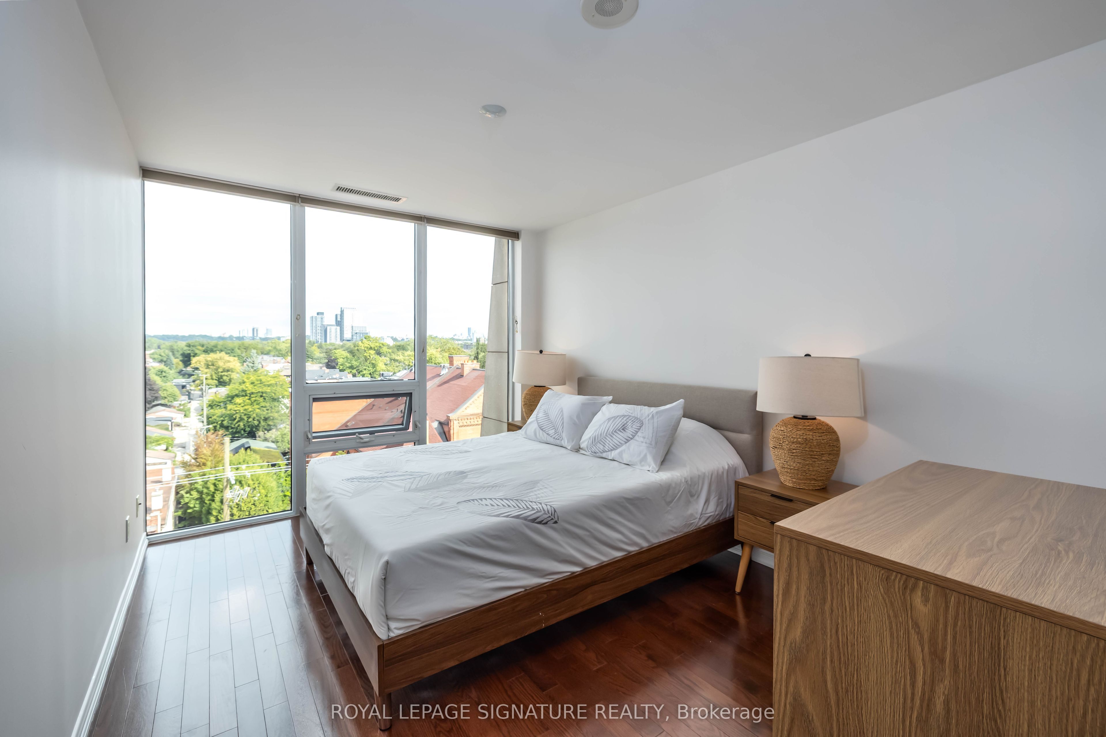 308 Palmerston Avenue Ph07 Property Photo 17