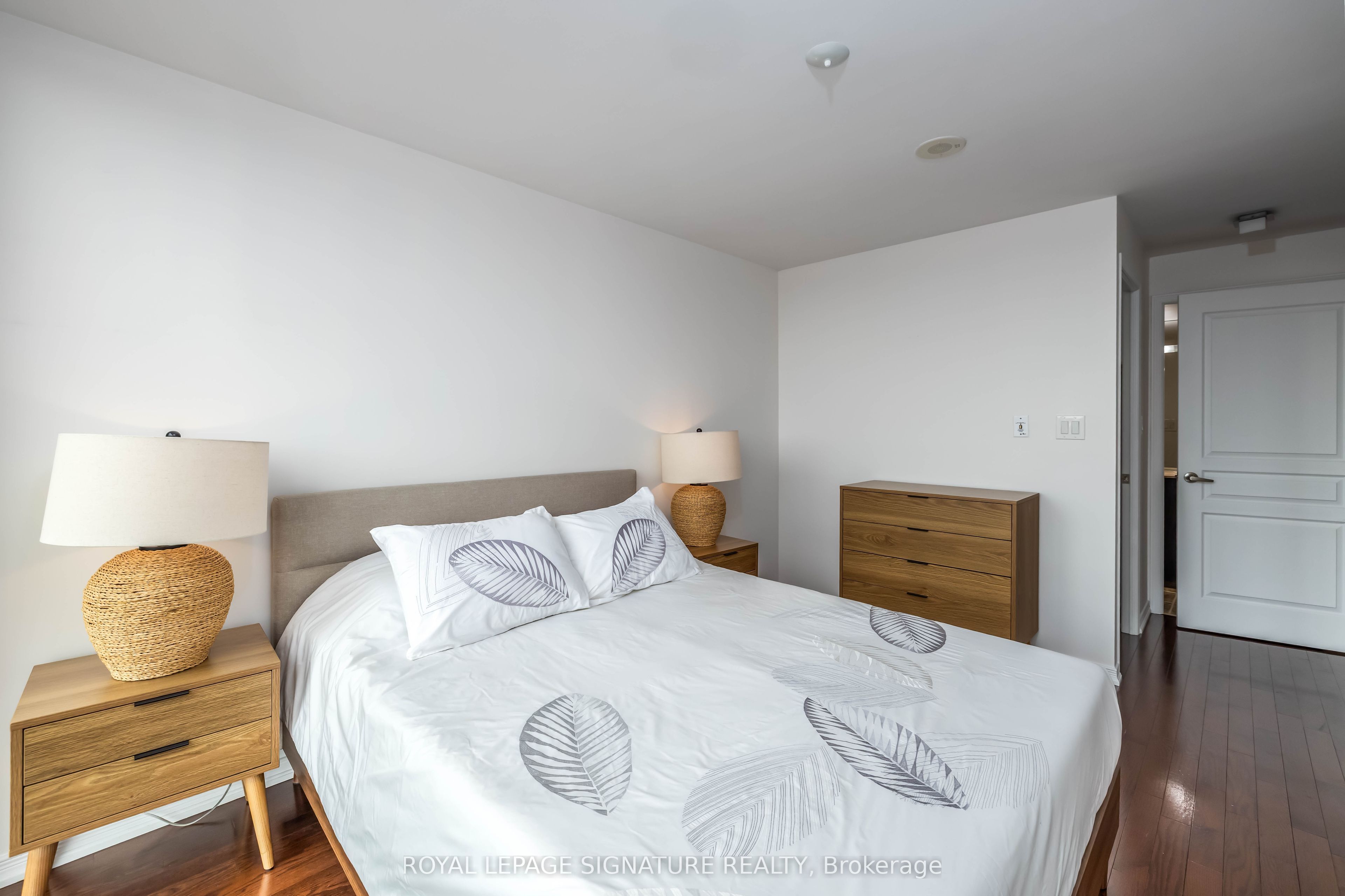 308 Palmerston Avenue Ph07 Property Photo 18