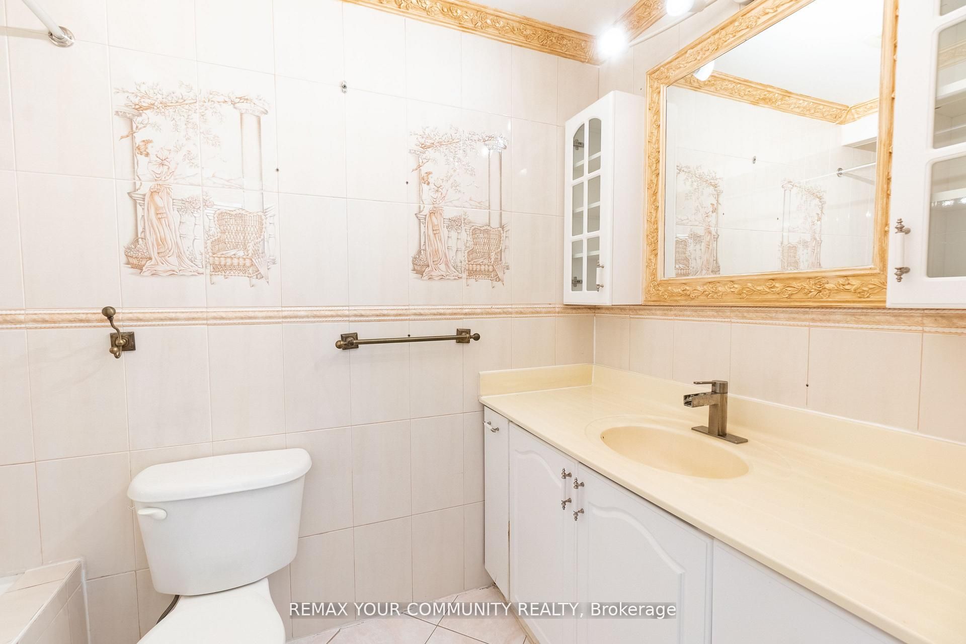 32 Marbury Crescent Main Property Photo 16