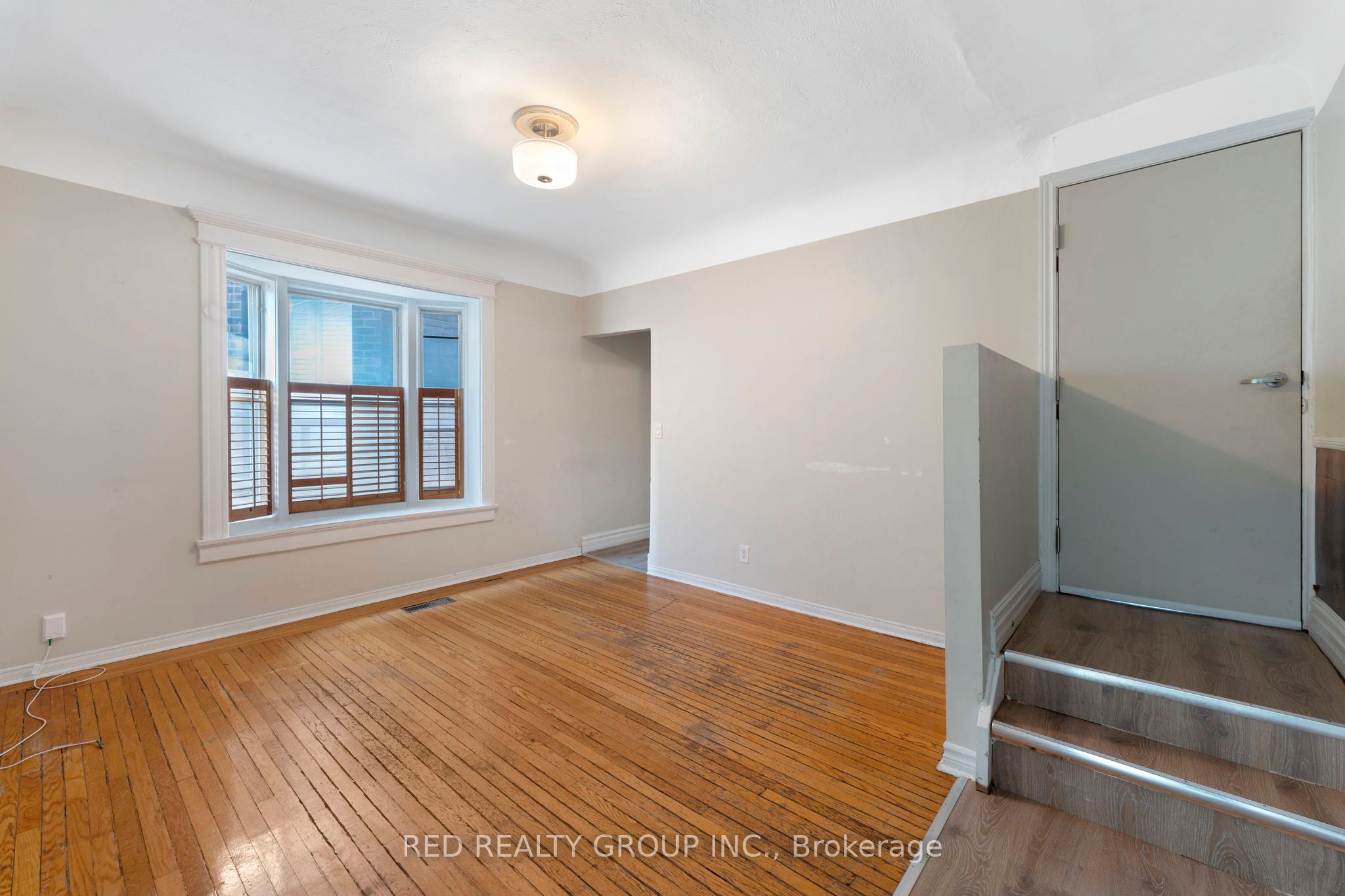 89 Beatrice Street Property Photo 3