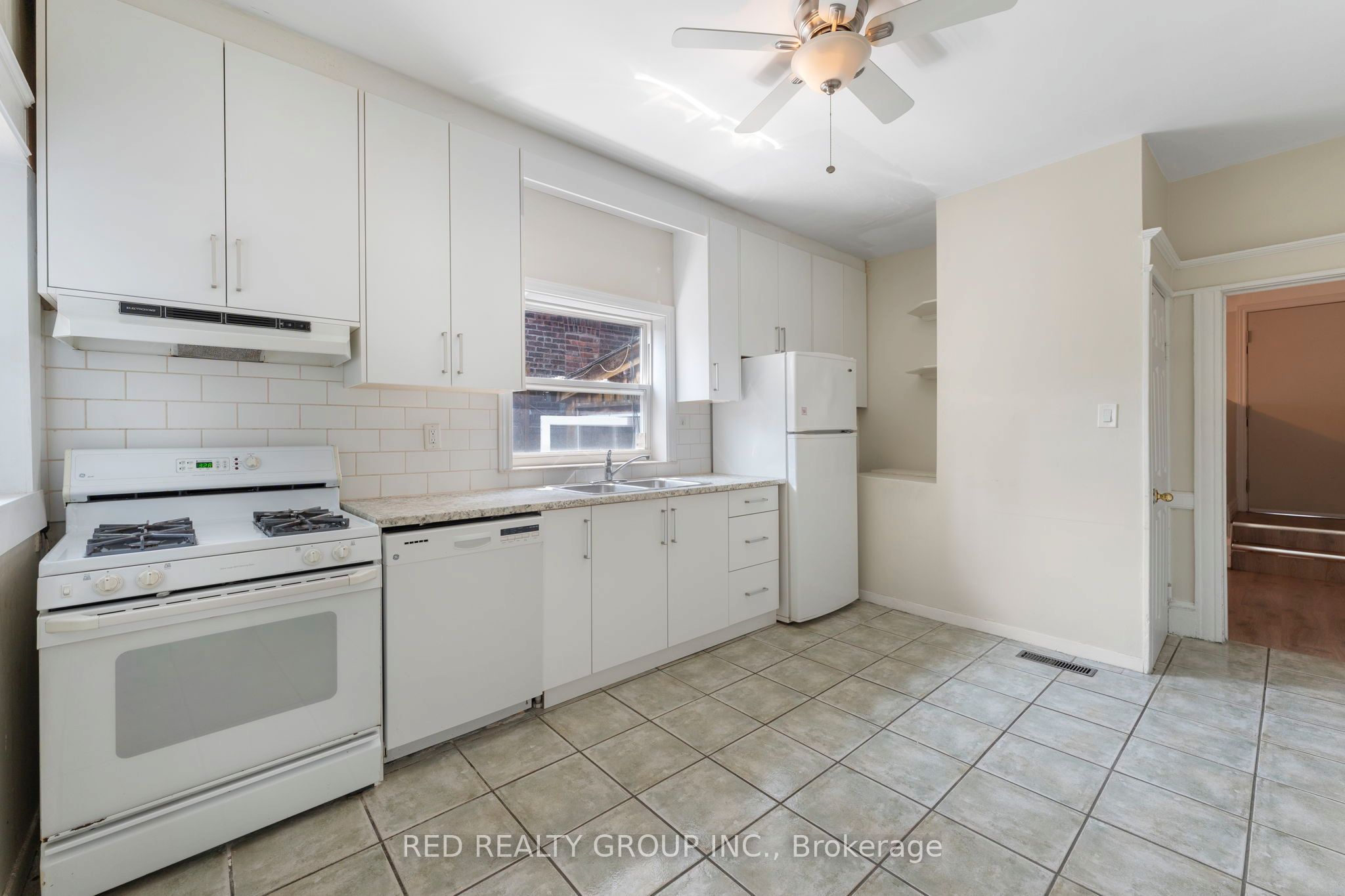 89 Beatrice Street Property Photo 10