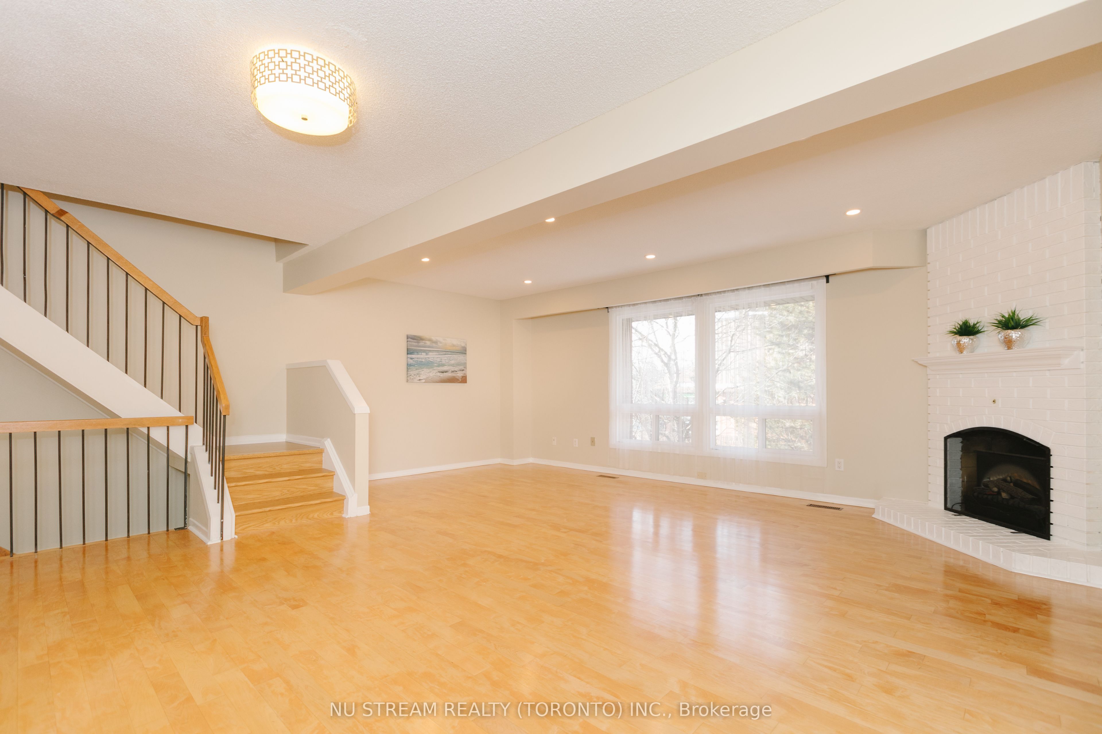 57 Gypsy Roseway Property Photo 6
