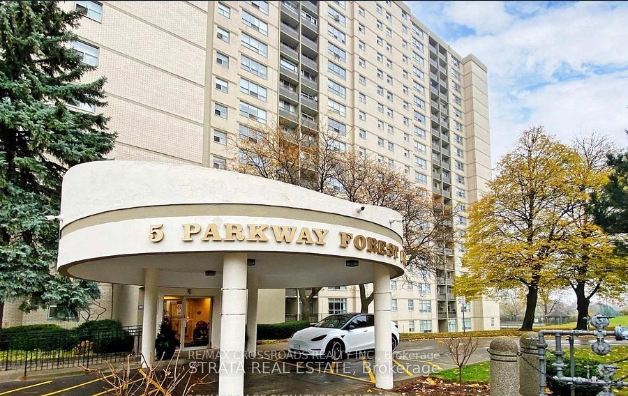 5 Parkway Forest Drive 1109 Property Photo 2