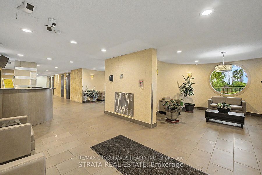 5 Parkway Forest Drive 1109 Property Photo 20