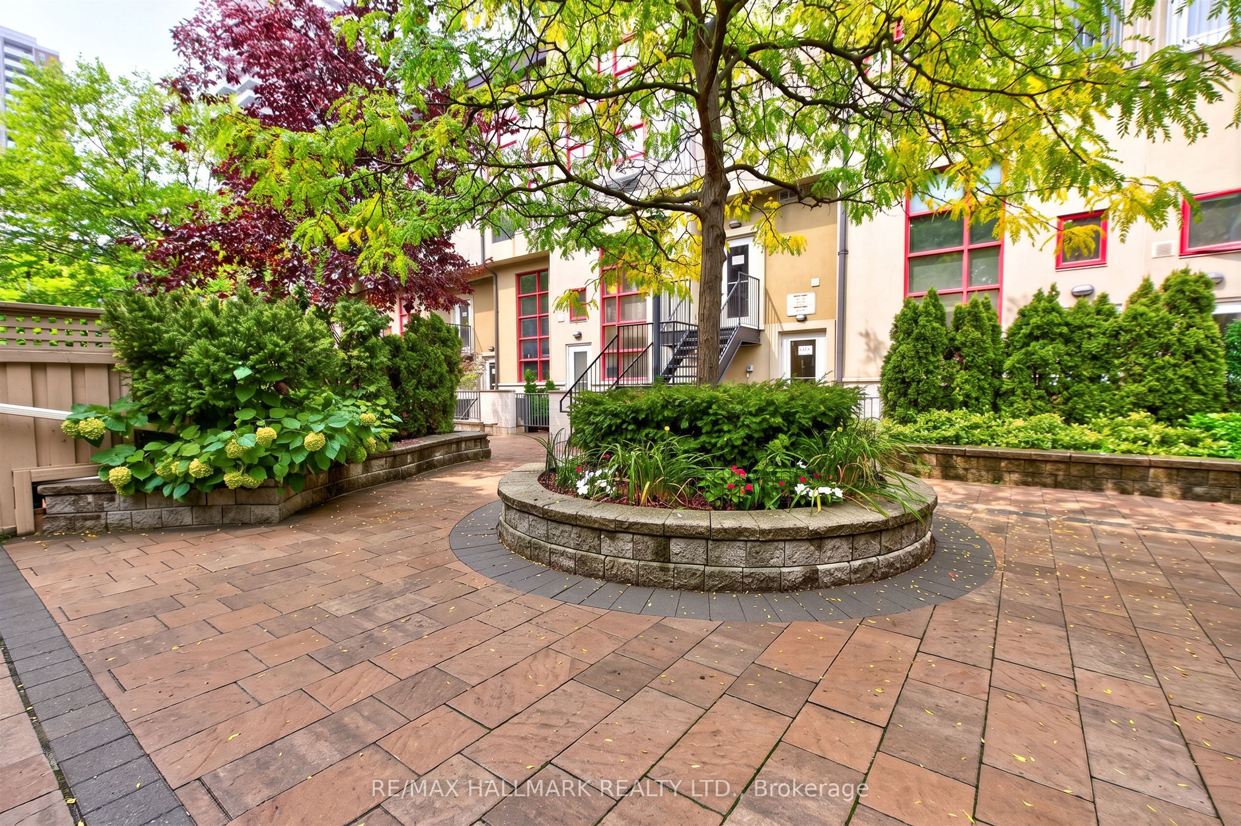 21 Earl Street 103 Property Photo 1