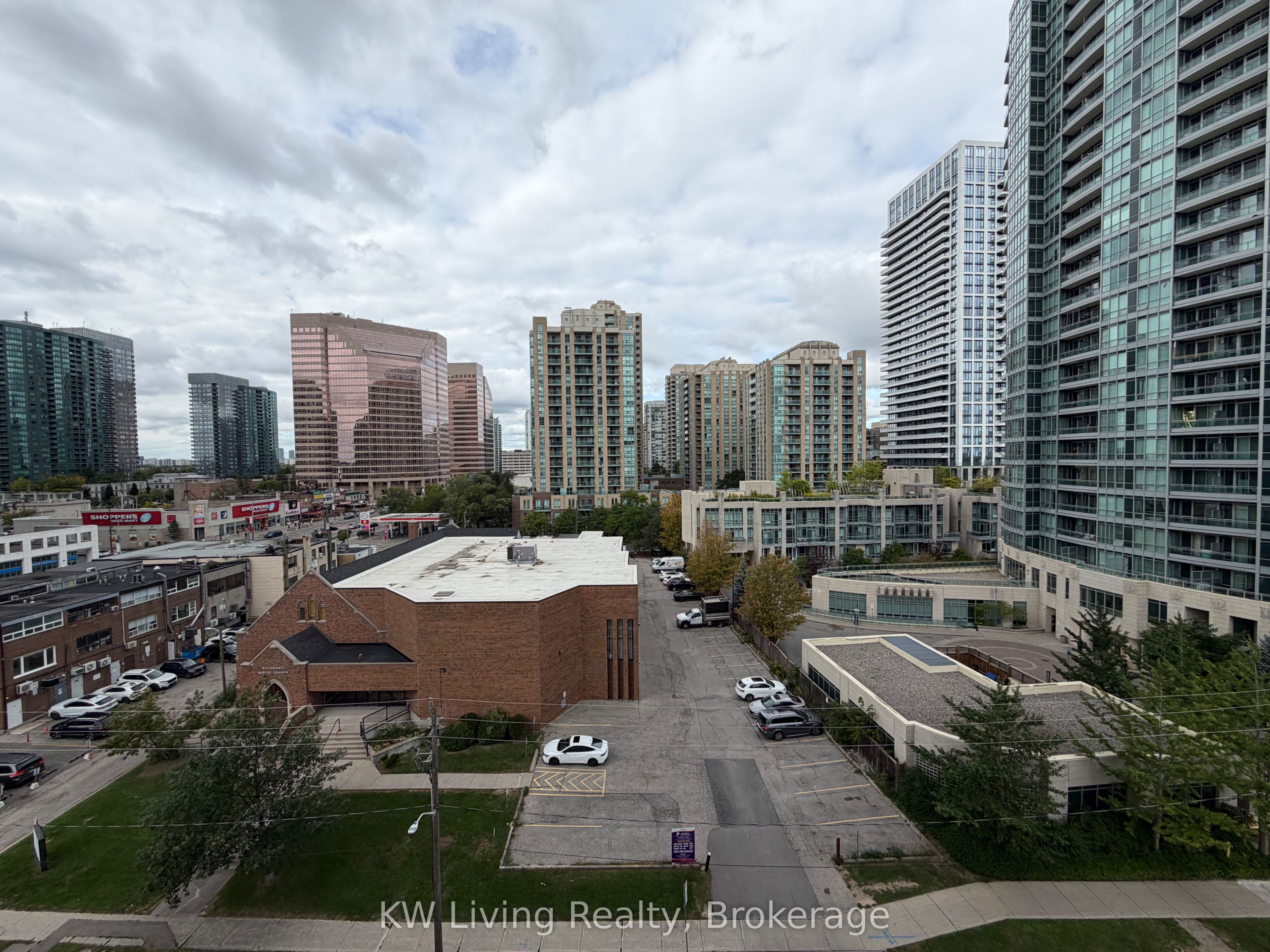 15 Holmes Avenue 706 Property Photo 19