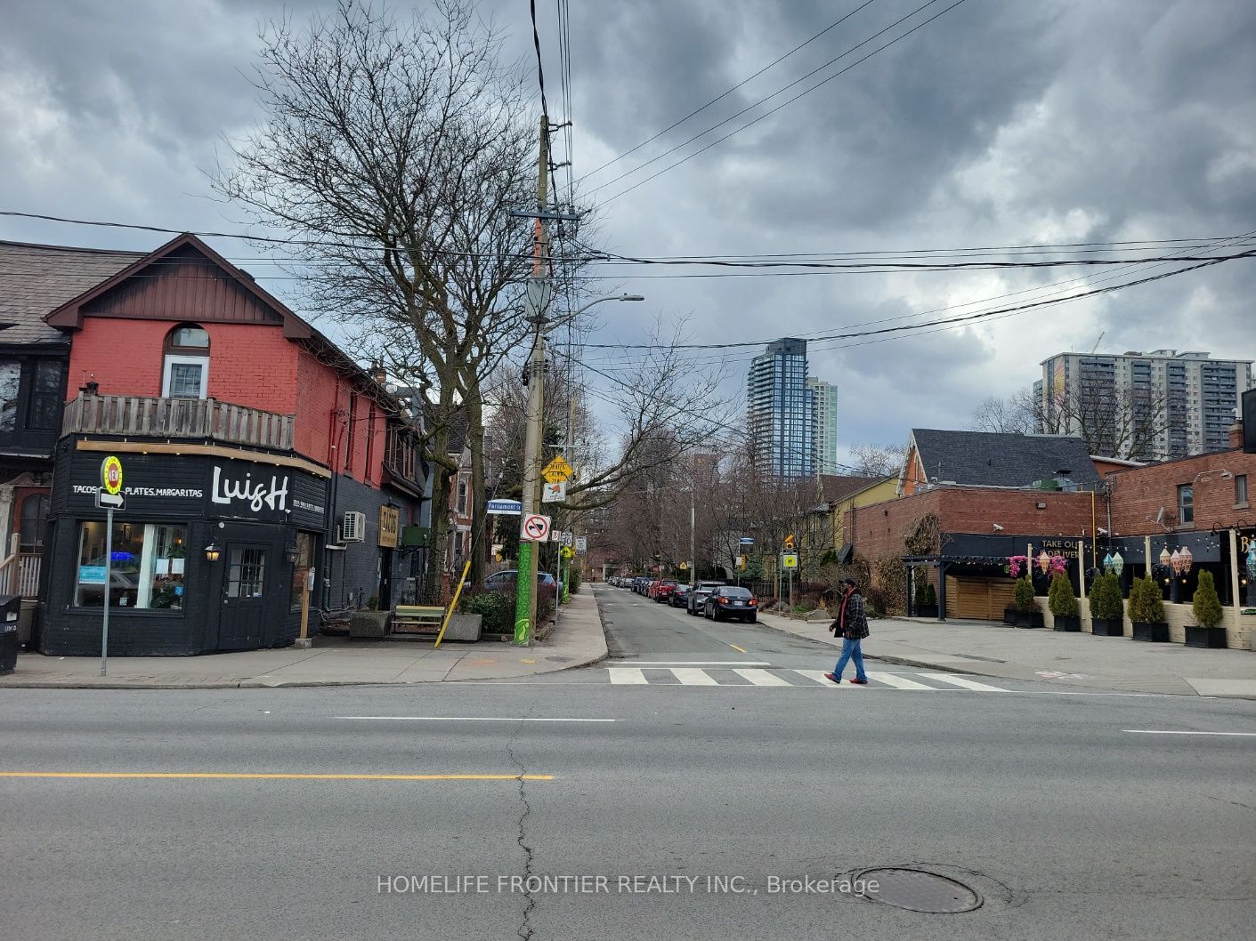 556 Parliament Street Property Photo 2