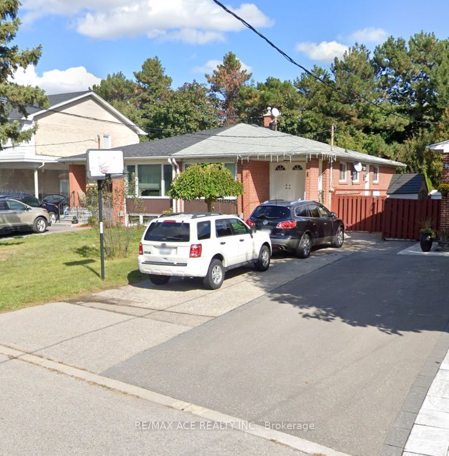 92 Baltray Crescent