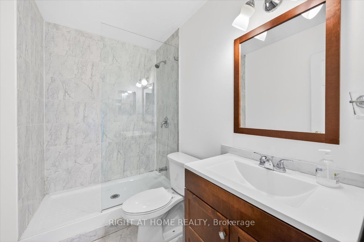 100 Leeward Glenway 708 Property Photo 21